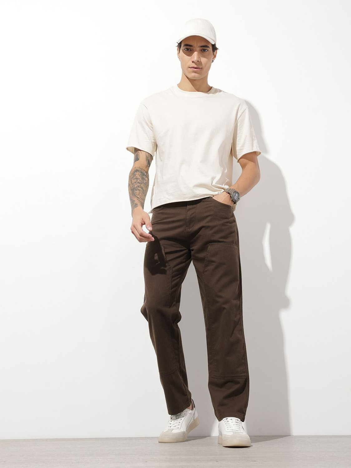 Image of Roadster Straight Fit Men Brown Trousers