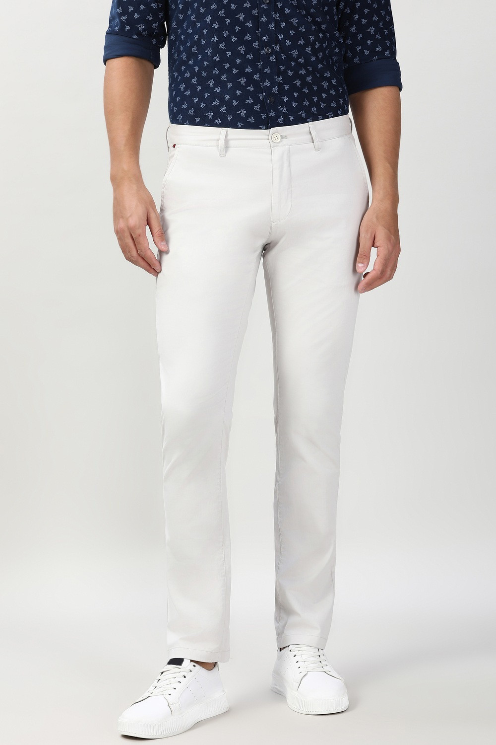 Image of PETER ENGLAND Men Slim Fit White Cotton Blend Trousers