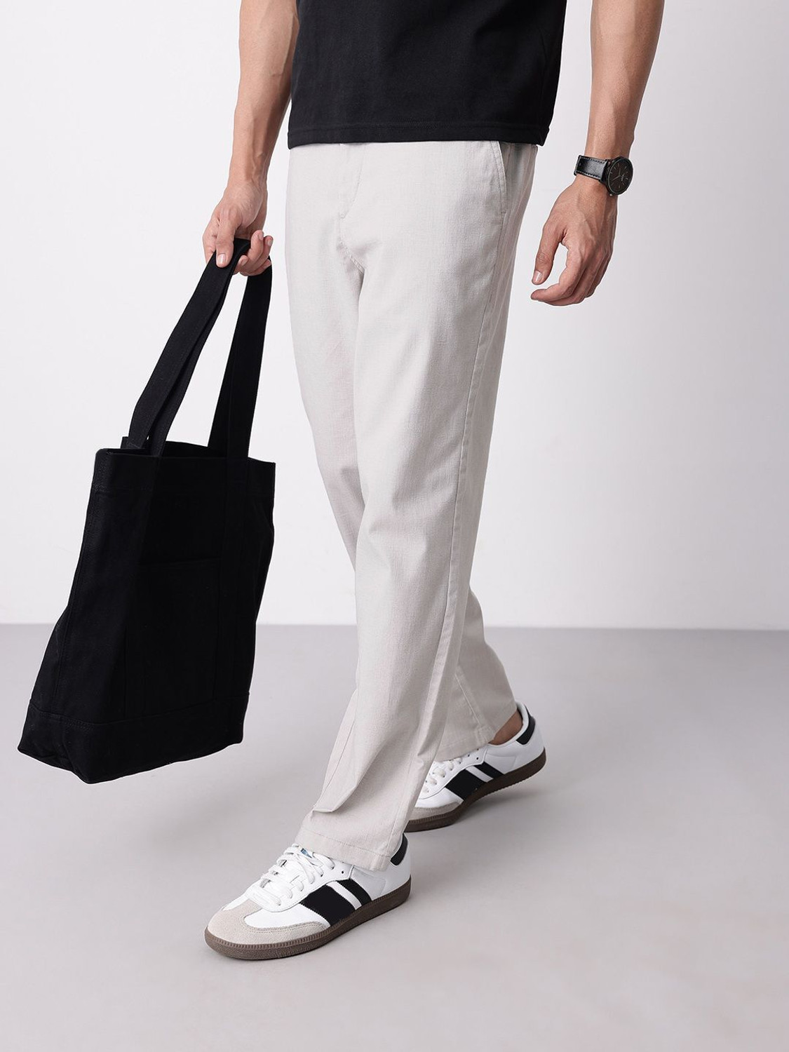 Mast & Harbour Relaxed Men Grey Trousers