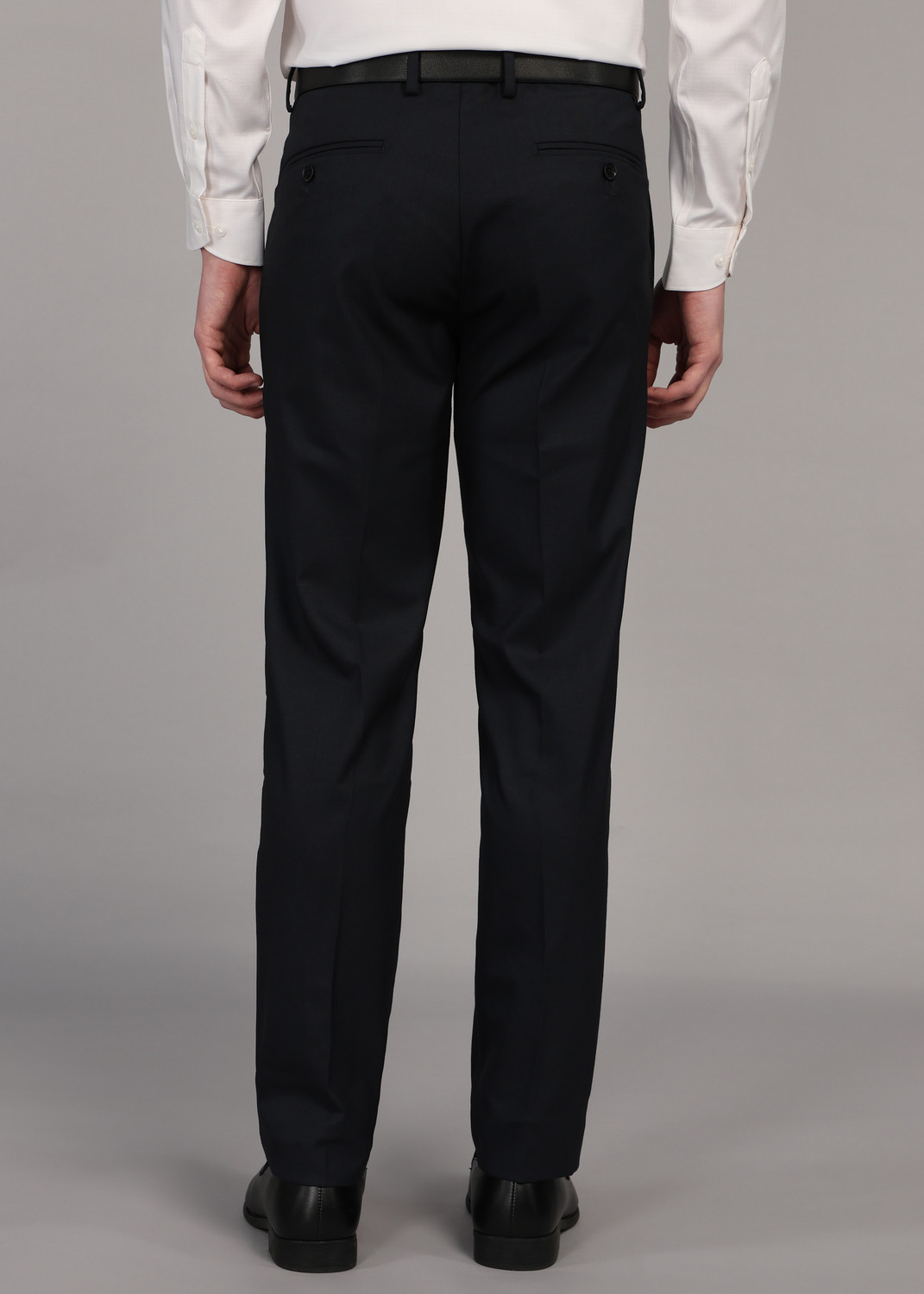 Image of VAN HEUSEN Slim Fit Men Black Trousers