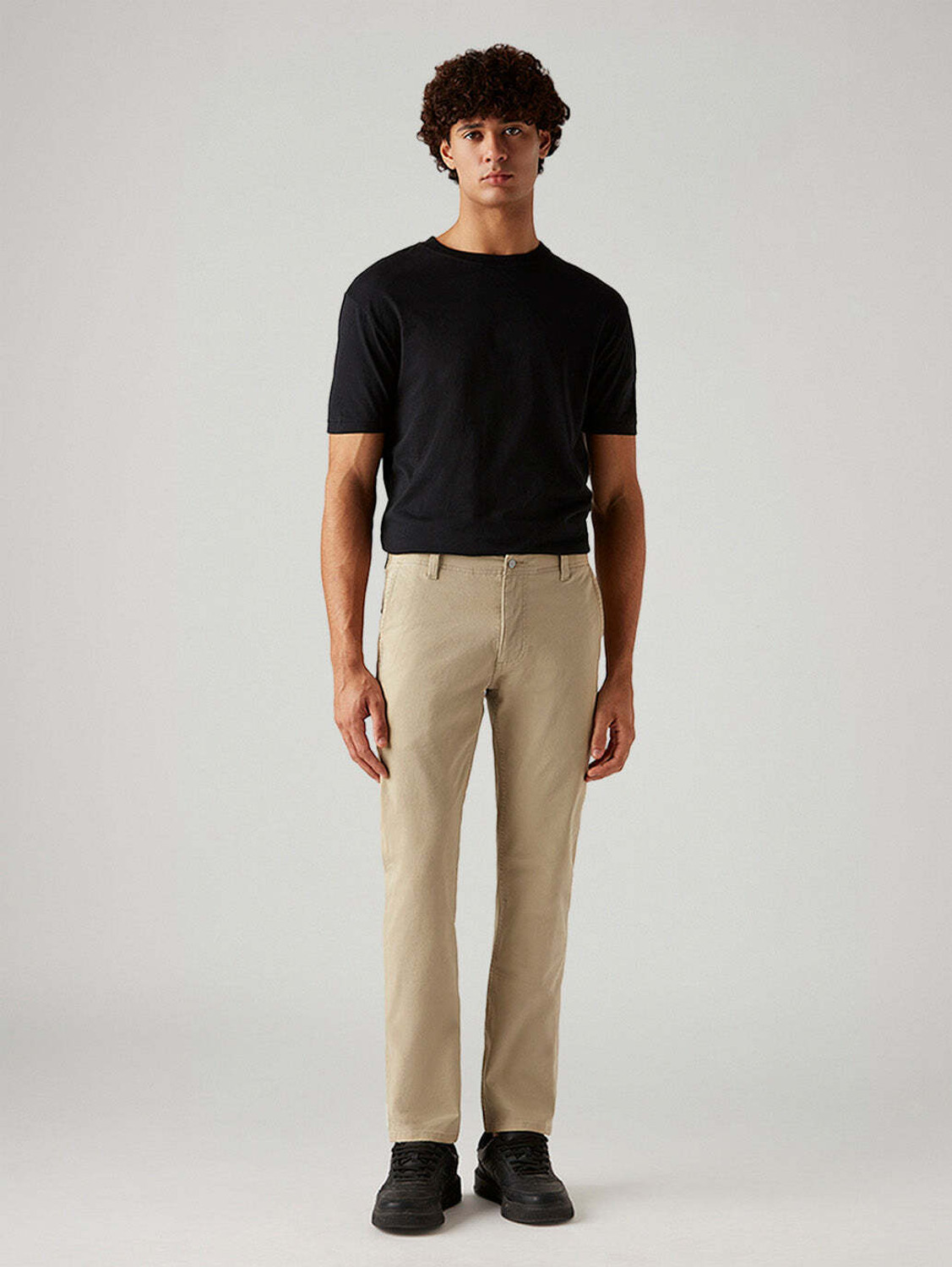 Image of LEVI'S Slim Fit Men Beige Trousers