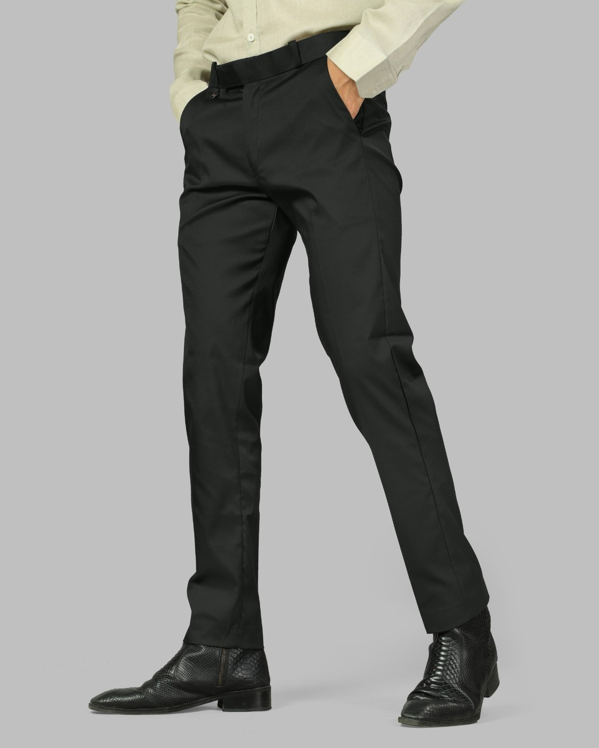 Image of Moudlin Men Regular Fit Black Cotton Blend Trousers