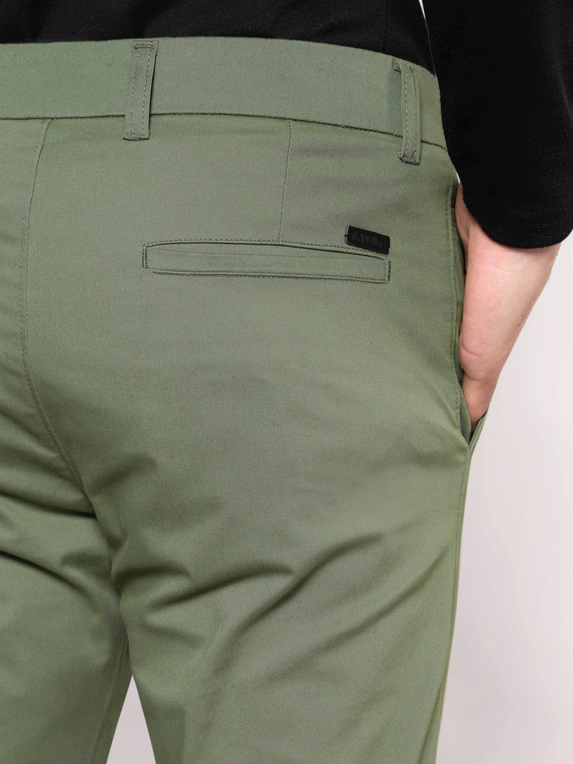 Image of BEYOUNG Regular Fit Men Green Trousers
