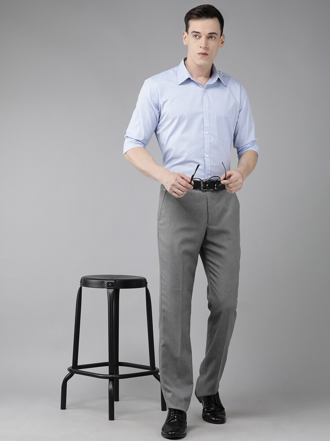Image of PARK AVENUE Regular Fit Men Grey Trousers