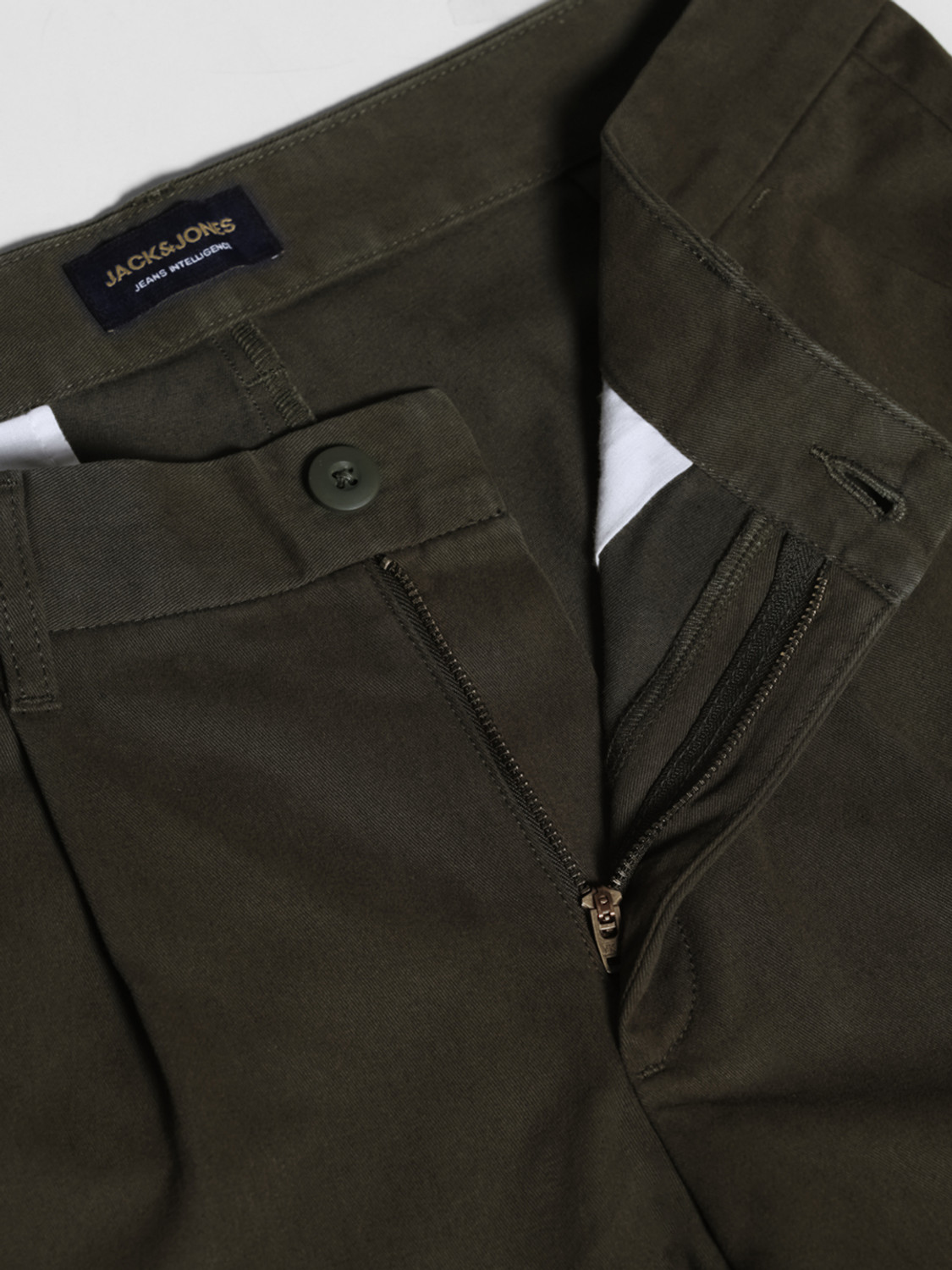 Image of JACK & JONES Regular Fit Men Green Trousers