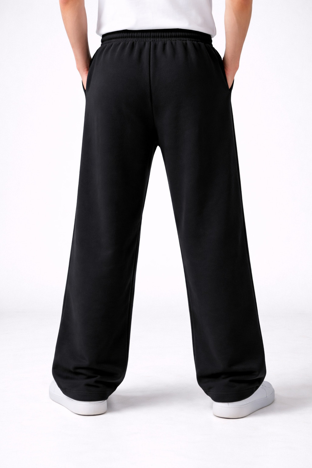 Image of HUSTLEWELL Loose Fit Men Black Trousers