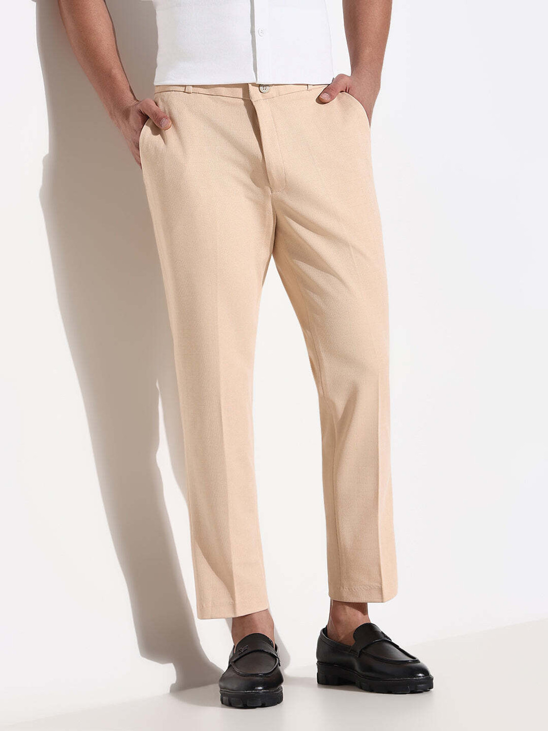Image of SHOWOFFFF Tapered Men Beige Trousers