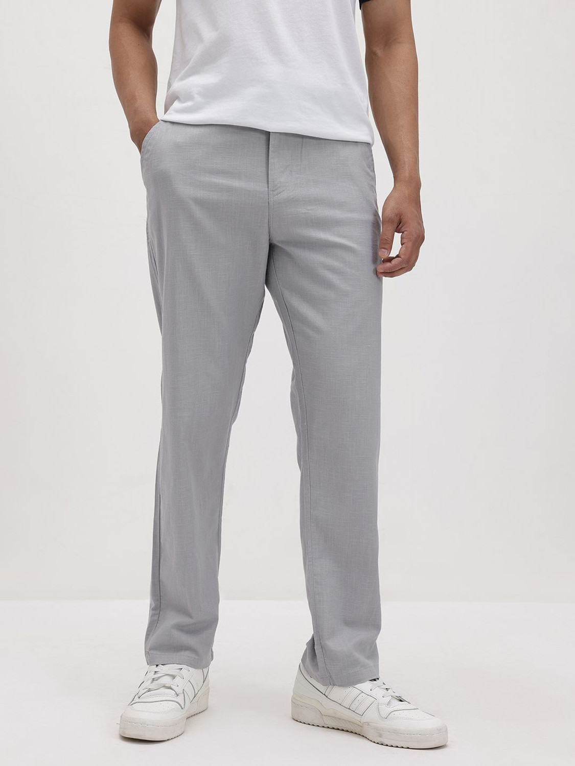 Image of Roadster Straight Fit Men Grey Trousers