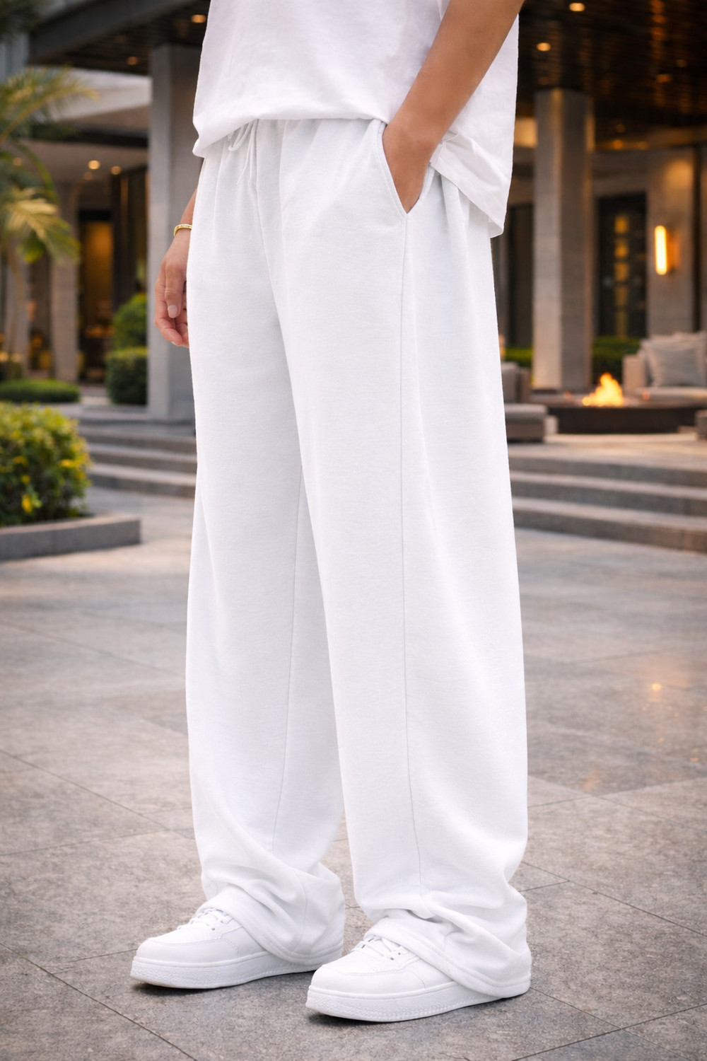 Image of VELVET ROOTS Loose Fit Men White Trousers
