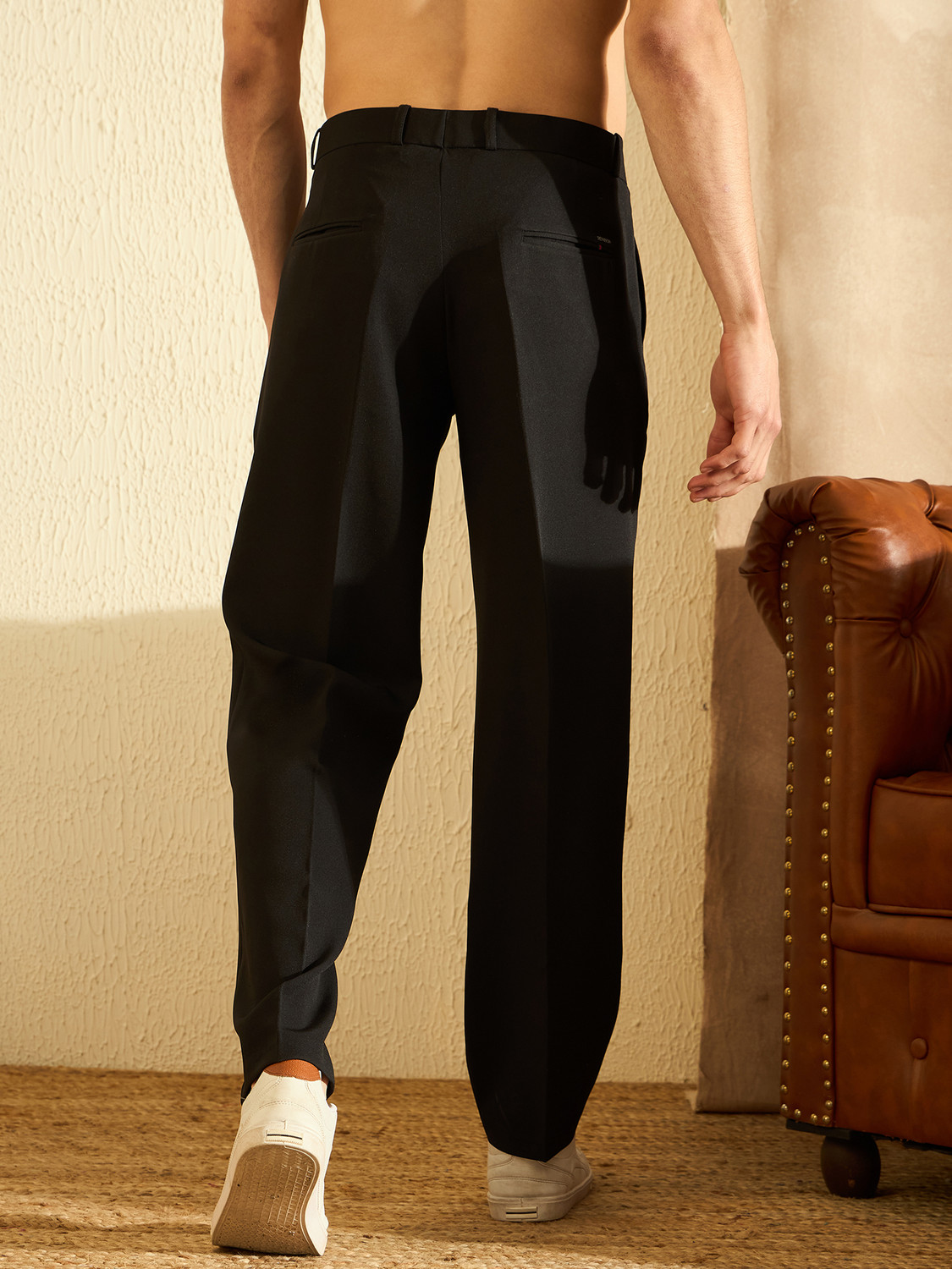 Image of DENNISON Relaxed Men Black Trousers