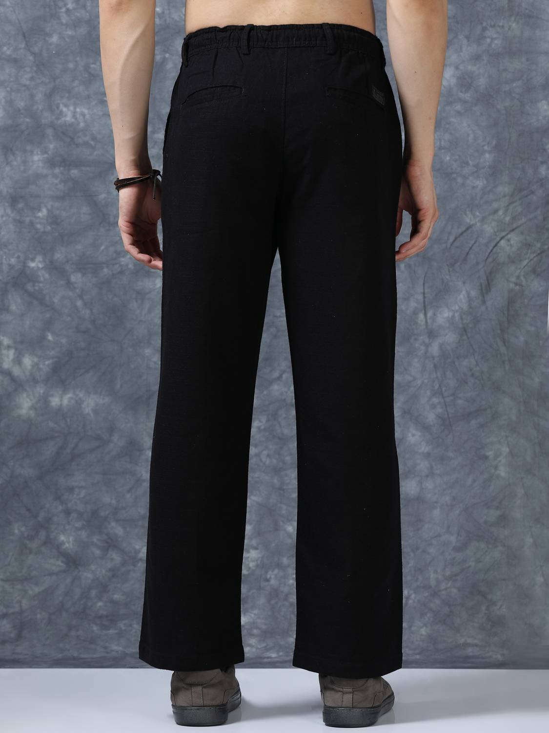 Roadster Relaxed Men Black Trousers - Image 2