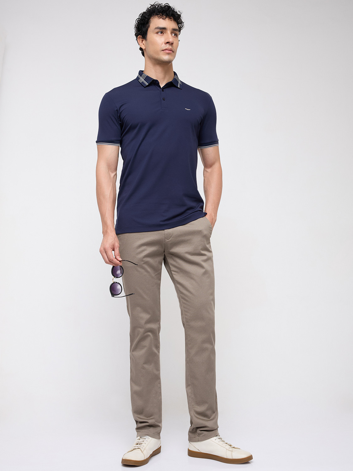 Image of KILLER Slim Fit Men Khaki Trousers