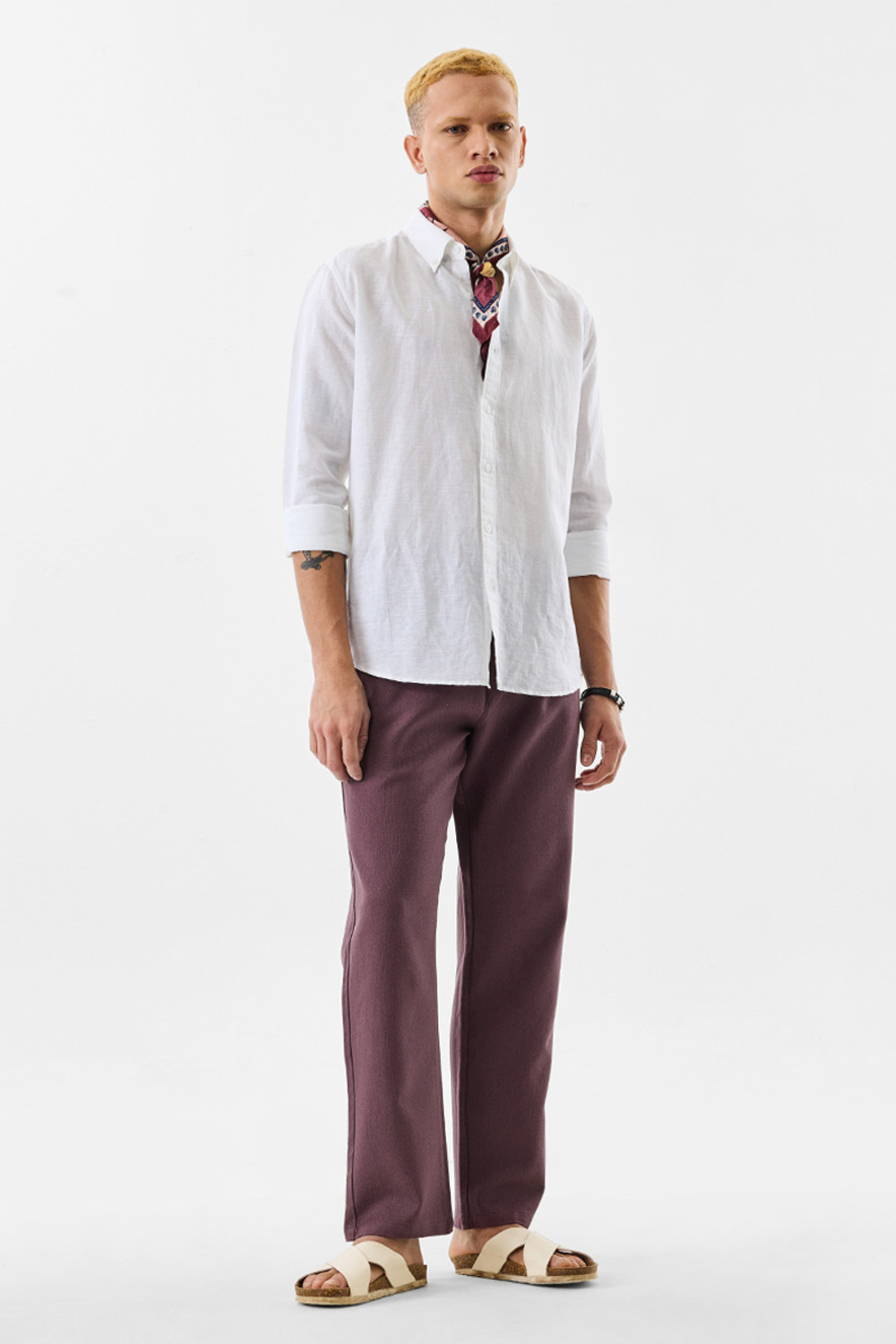 Image of Snitch Regular Fit Men Maroon Trousers