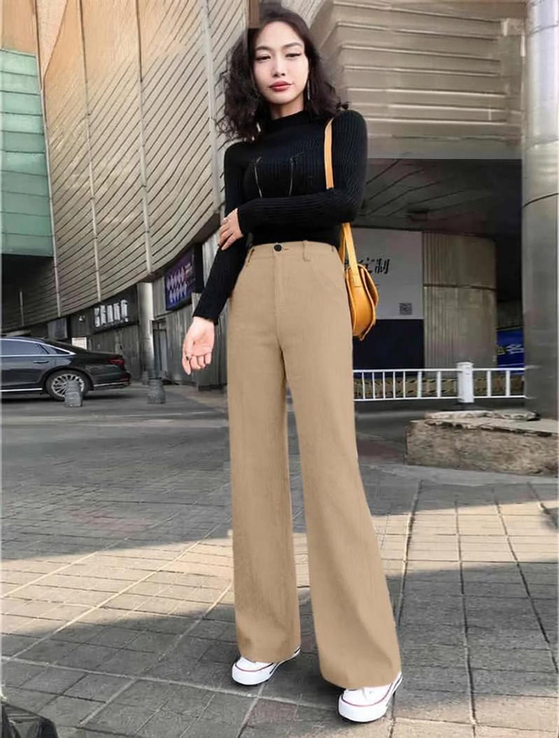 Image of Rajovati Loose Fit Women Cream Trousers