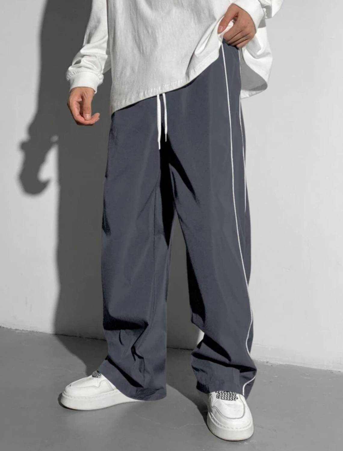 Amakriti Essence Loose Fit Men Grey Trousers - Image 5