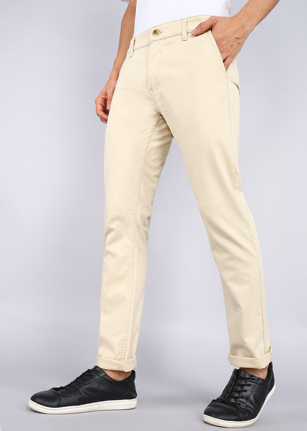 Image of WROGN Slim Fit Men White Trousers
