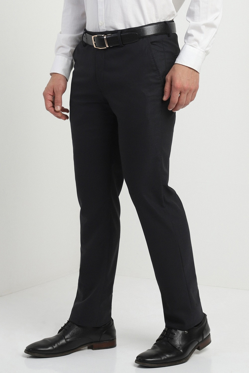 Image of Allen Solly Slim Fit Men Black Trousers