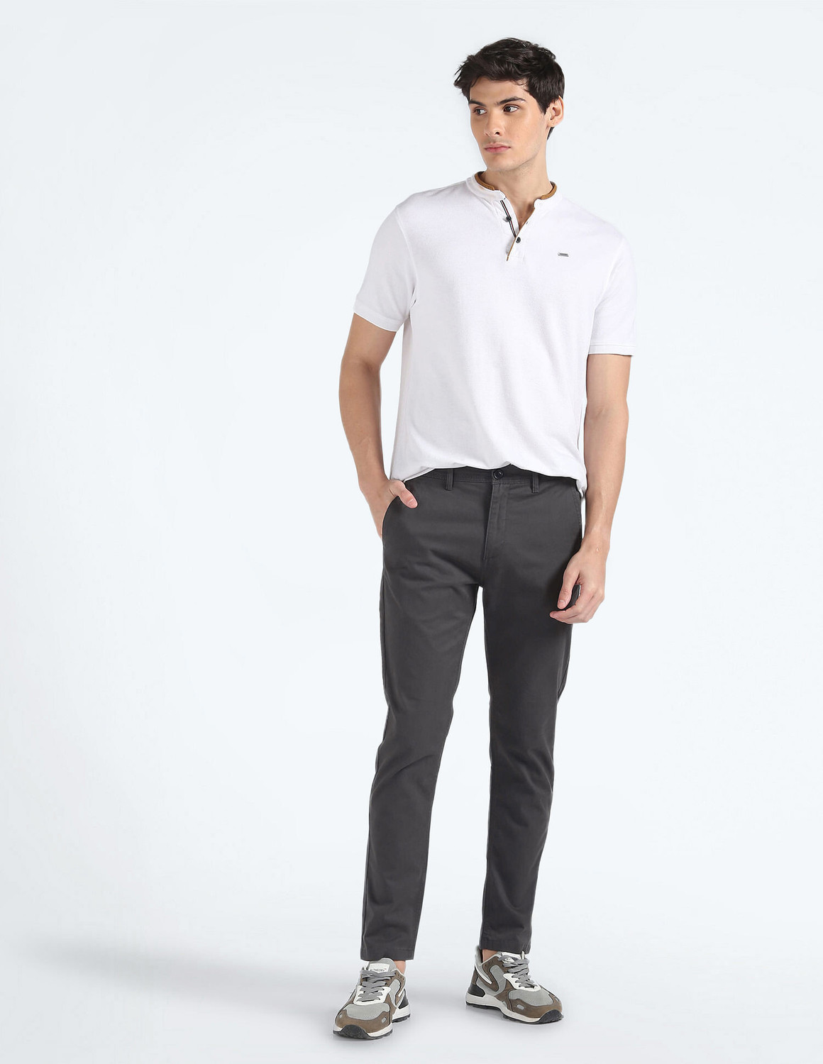 Image of FLYING MACHINE Regular Fit Men Grey Trousers