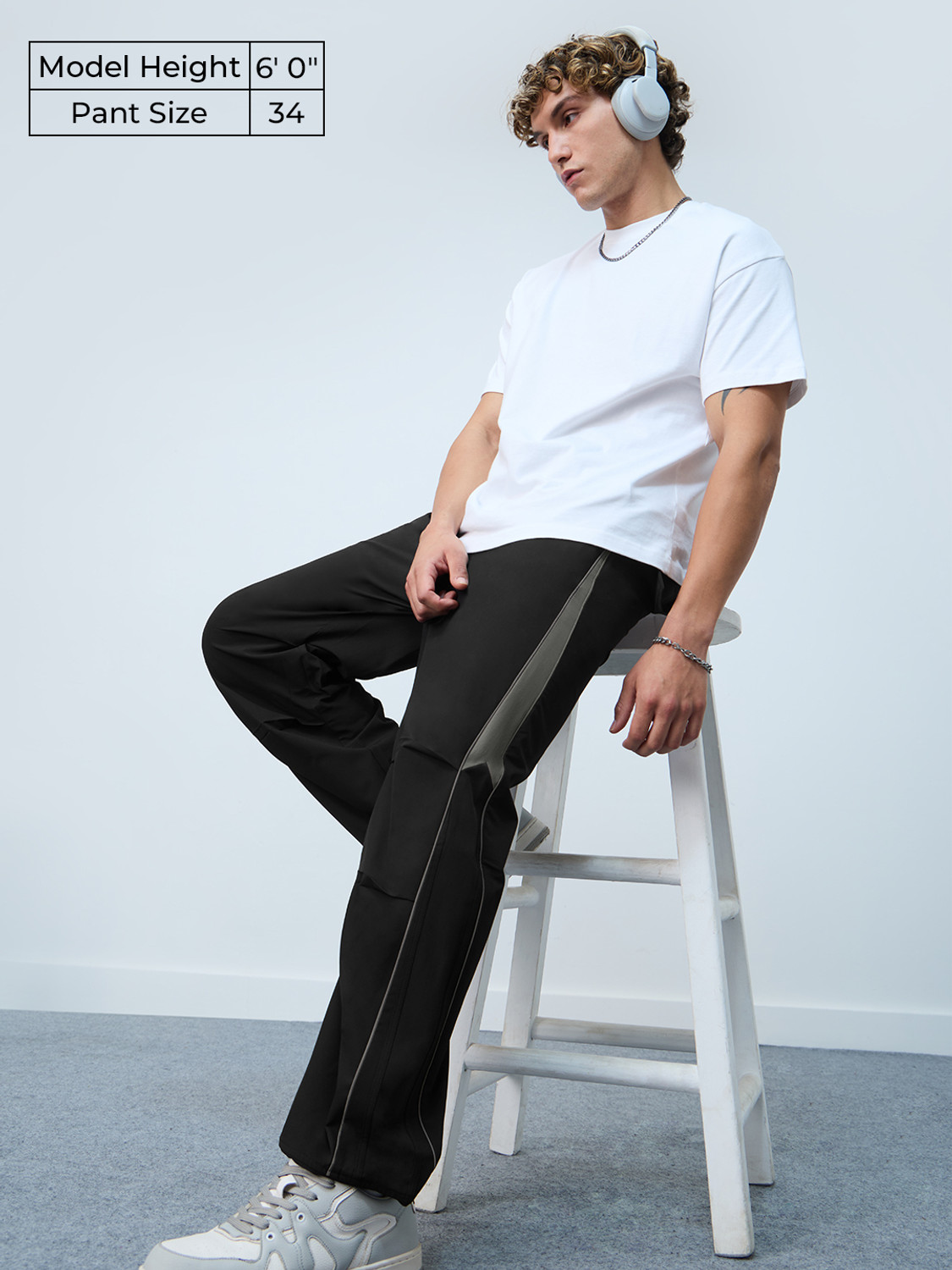 Image of The Souled Store Regular Fit Men Black Trousers
