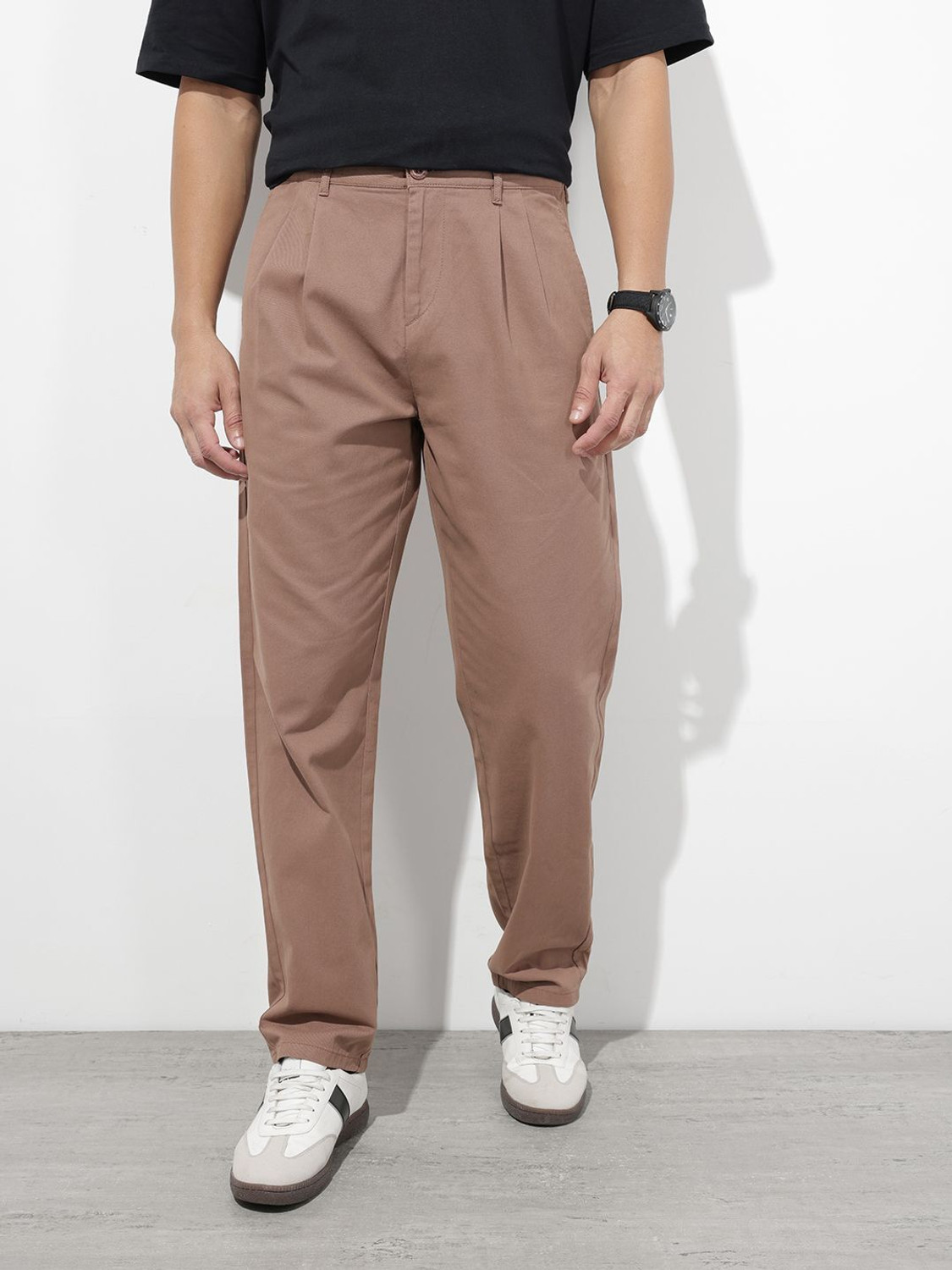Image of Roadster Relaxed Men Brown Trousers