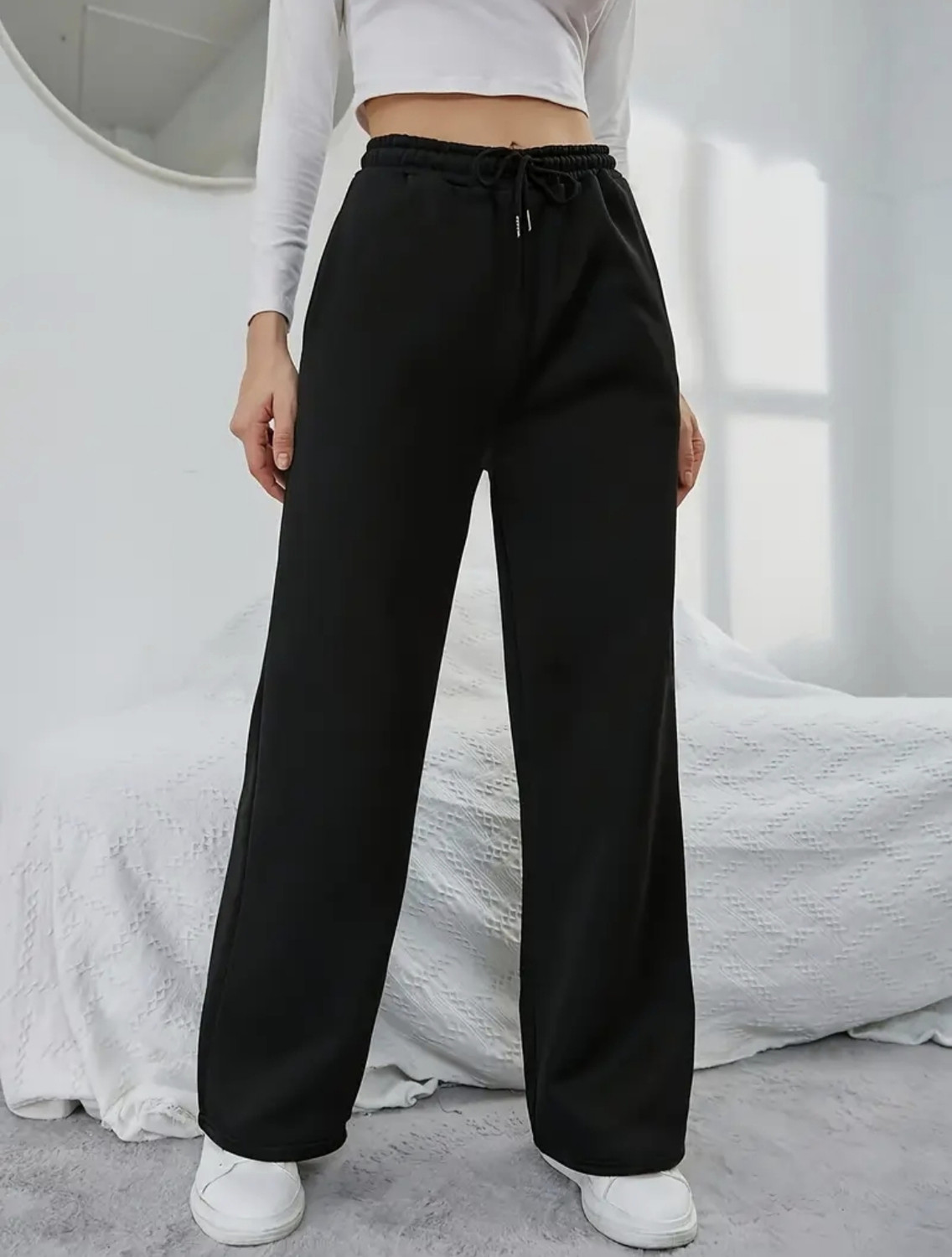 Image of PERFETTE WOLLO Regular Fit Women Black Trousers