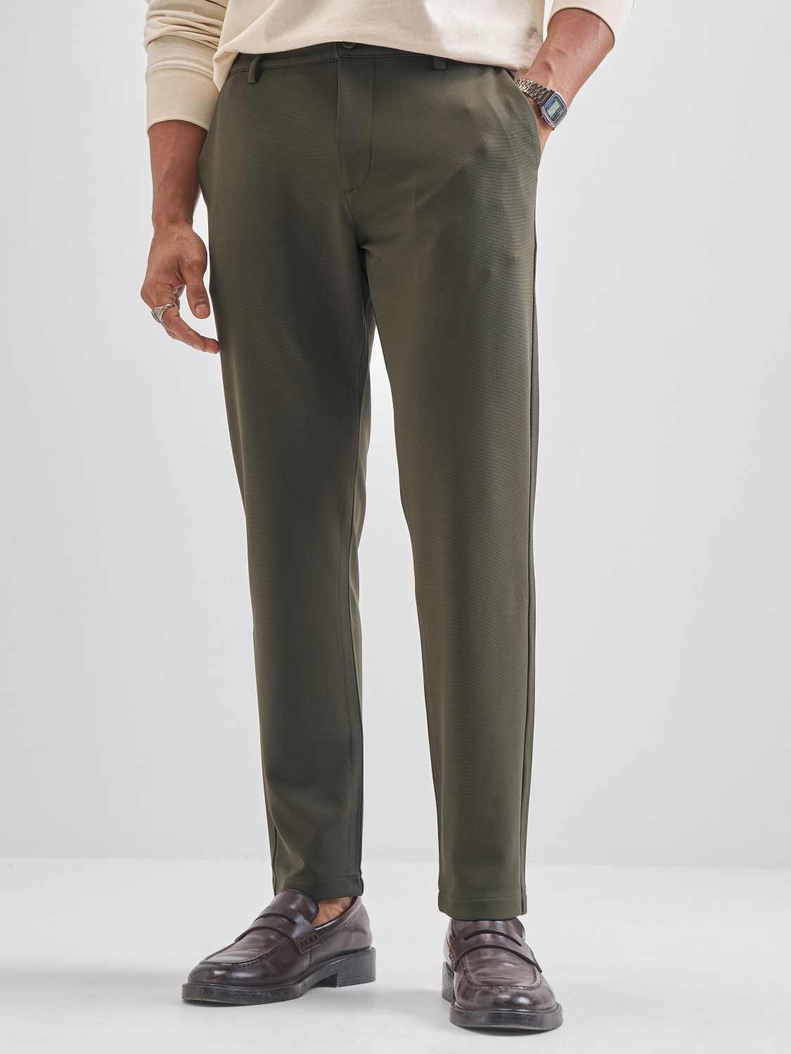 Image of HIGHLANDER Tapered Men Green Trousers