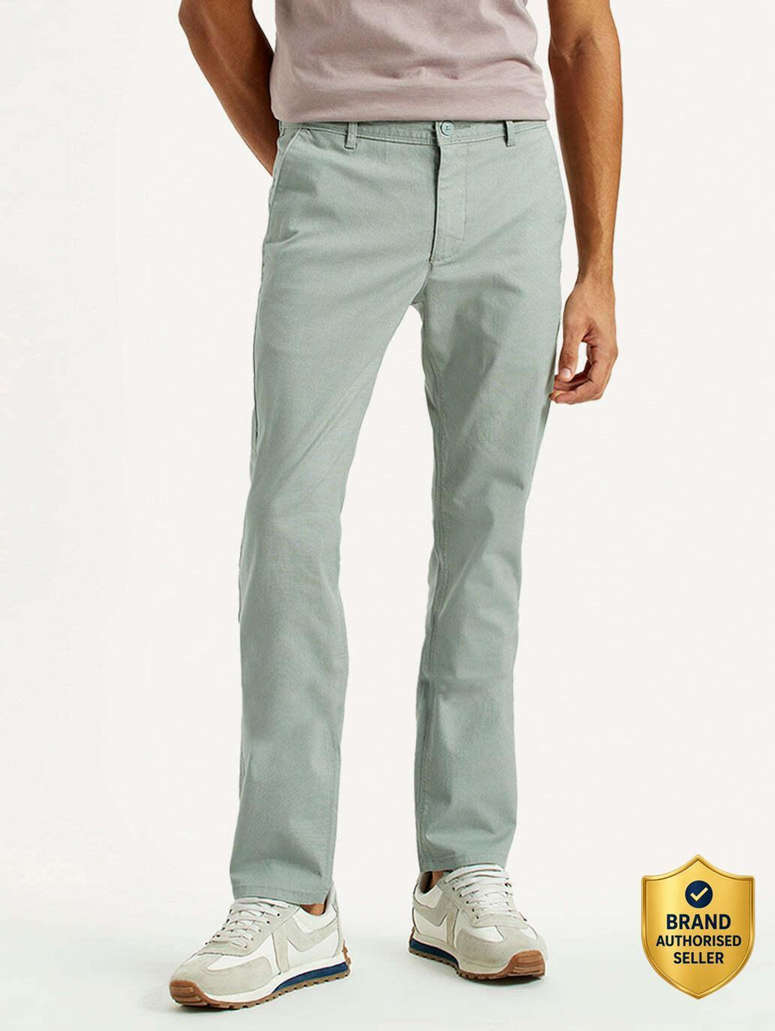 Image of LEVI'S Men Slim Fit Green Cotton Blend Trousers