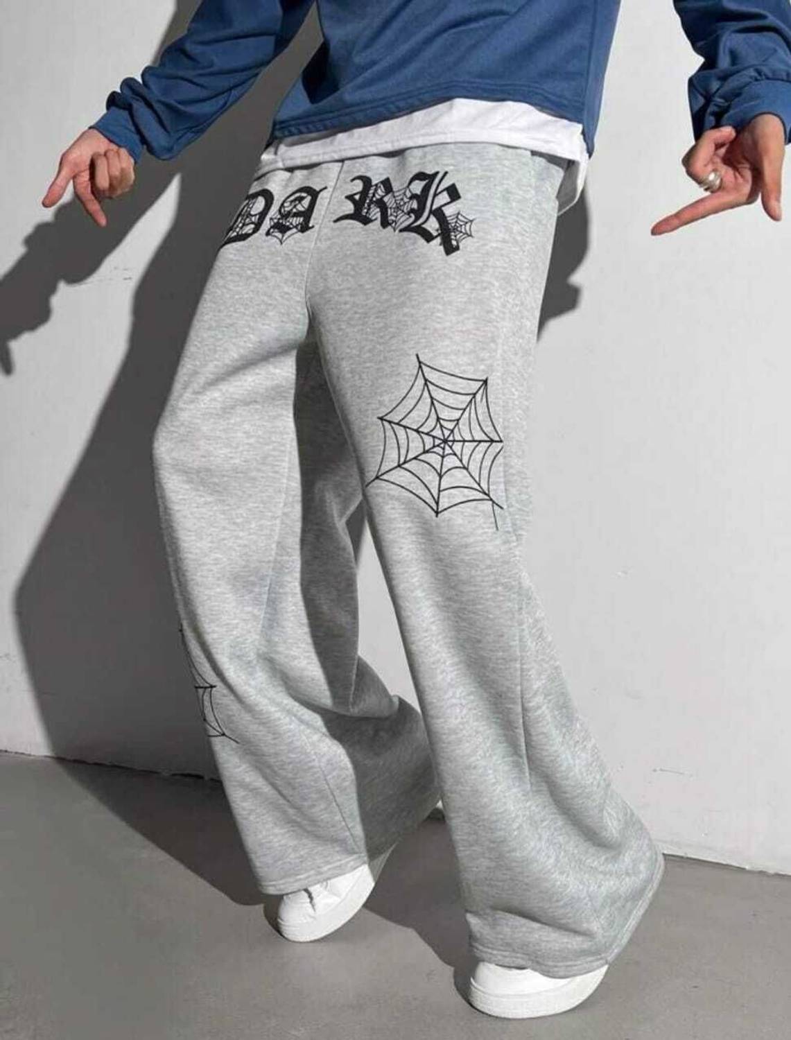 FASHIONKR Loose Fit Men Grey Trousers - Image 3