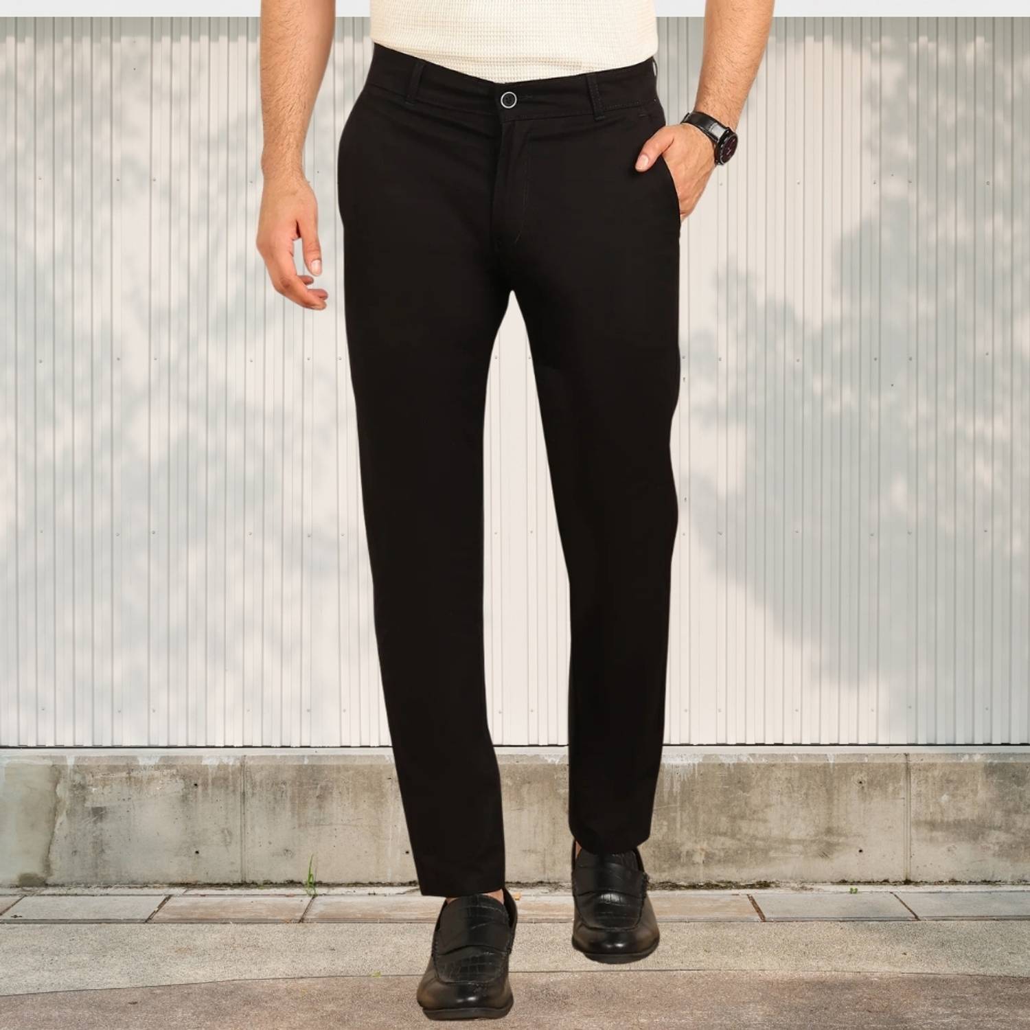 Busted Regular Fit Men Black Trousers