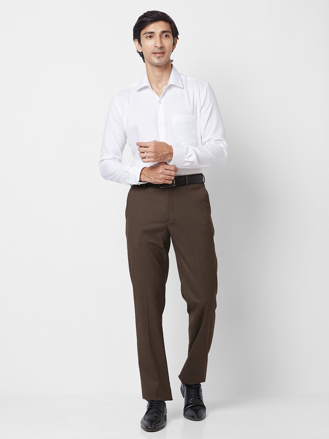 Image of PARK AVENUE Slim Fit Men Brown Trousers
