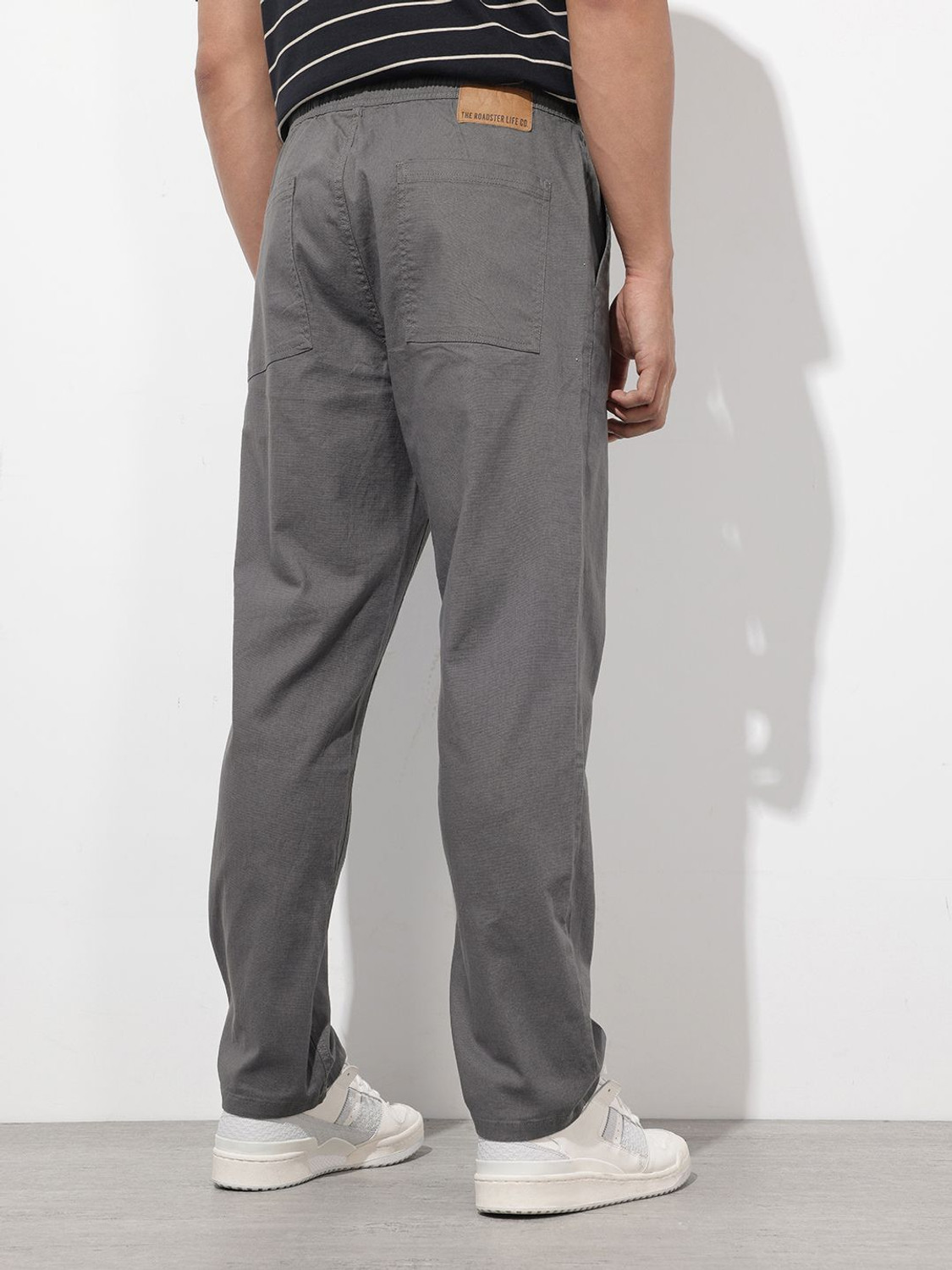 Image of Roadster Regular Fit Men Gold Trousers