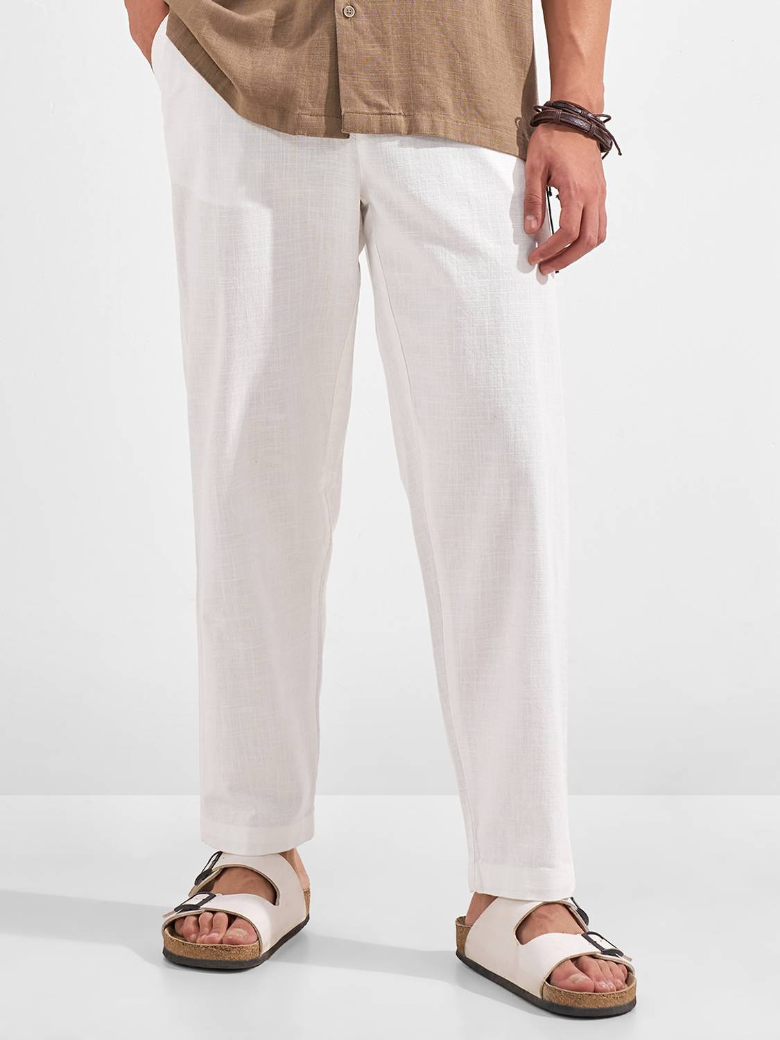 HIGHLANDER Men White Cotton Blend Trousers - Image 1