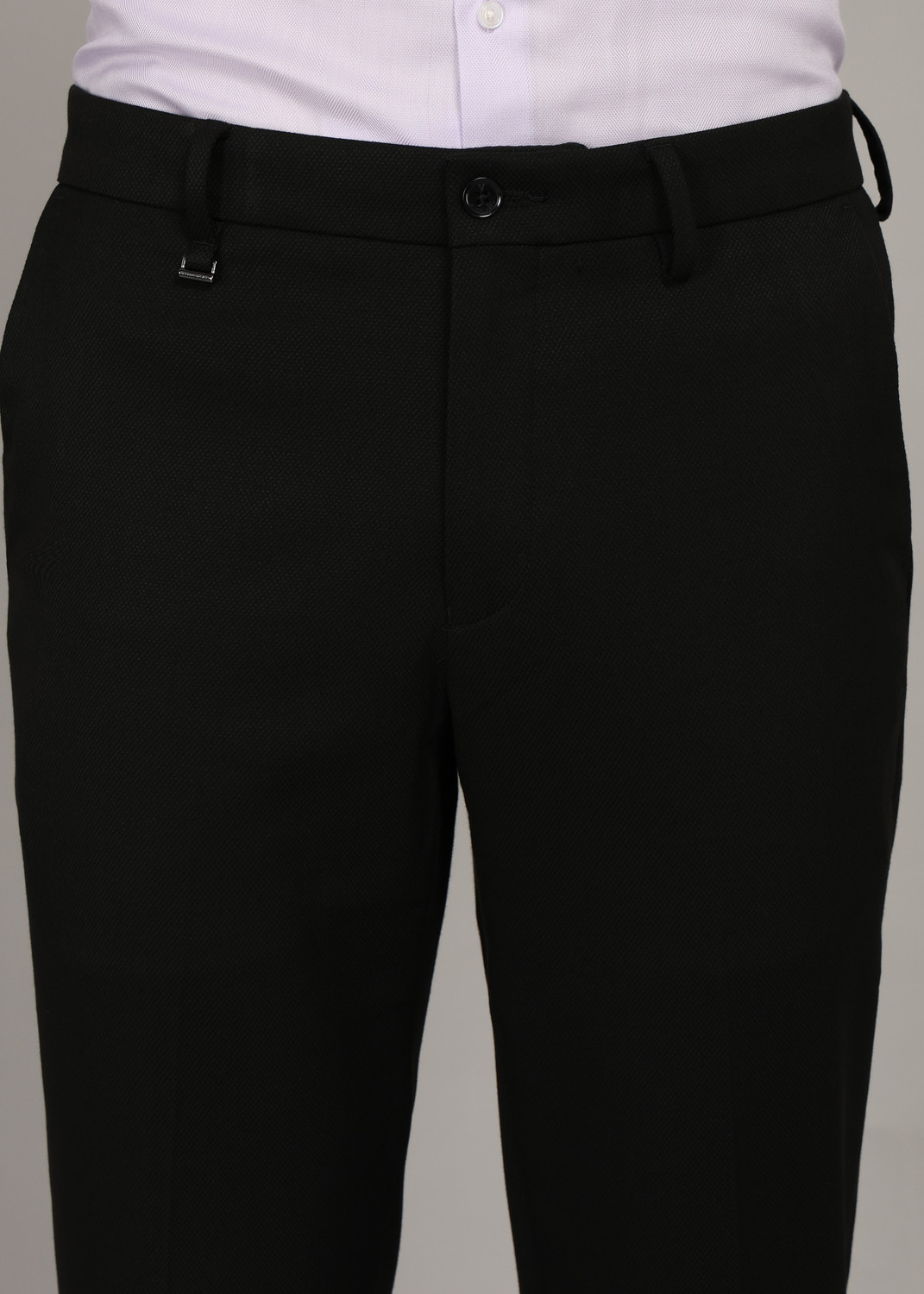 Image of VAN HEUSEN Slim Fit Men Black Trousers