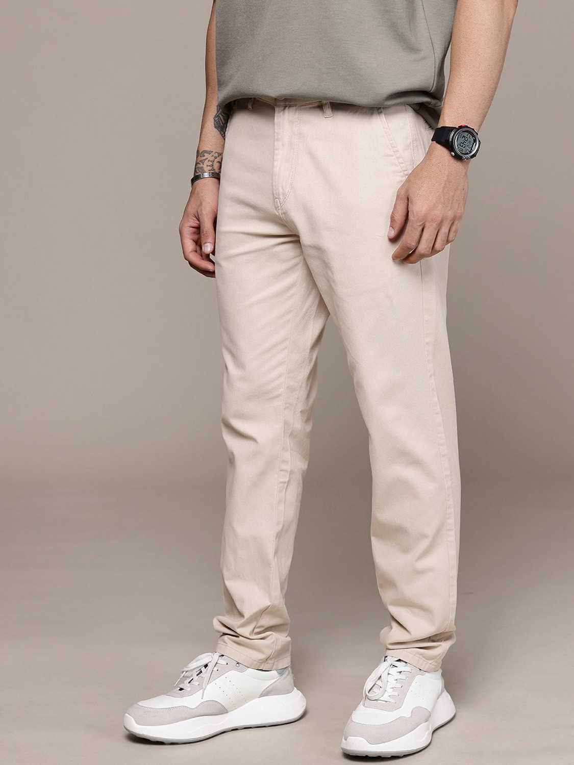Image of Roadster Regular Fit Men Beige Trousers