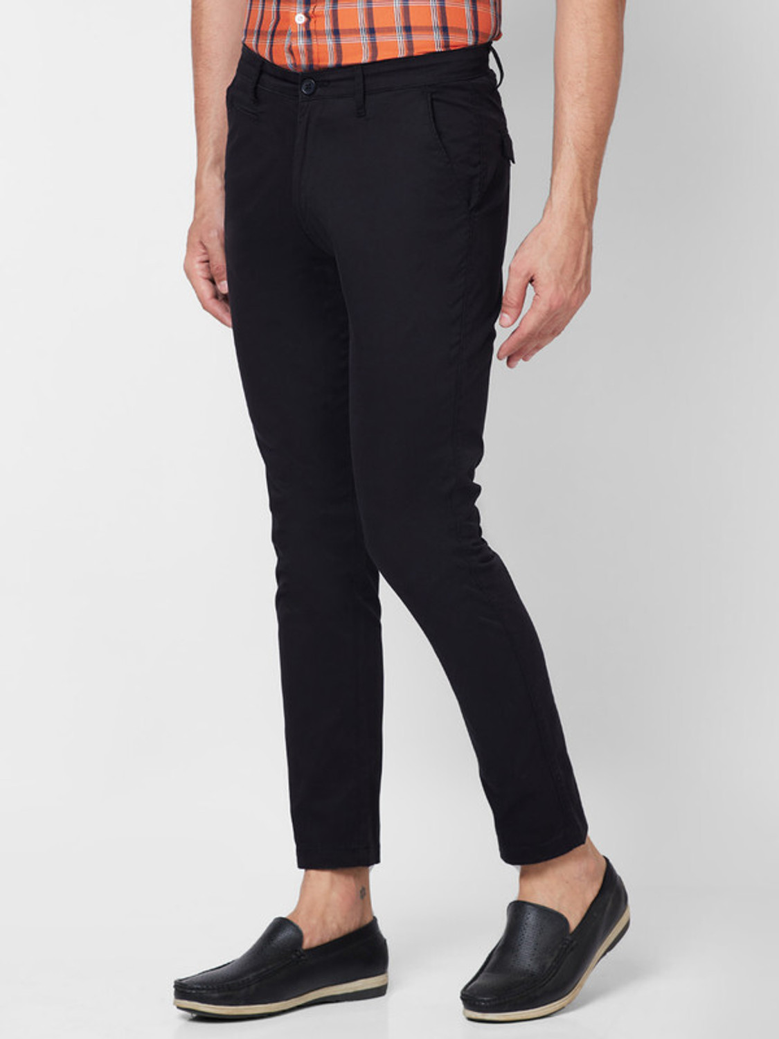 Image of GIORDANO Regular Fit Men Black Trousers