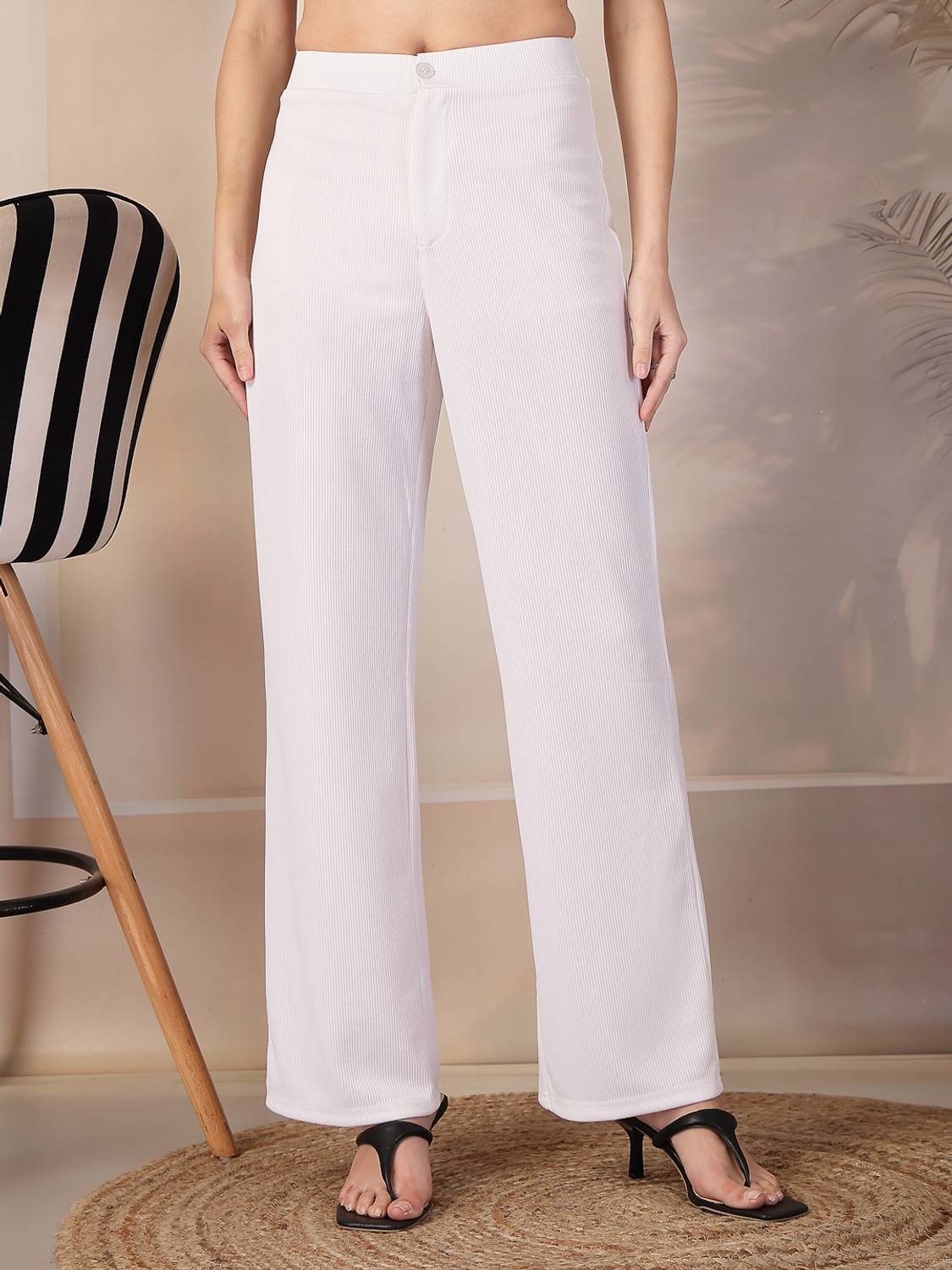 AAYU Relaxed Women White Trousers