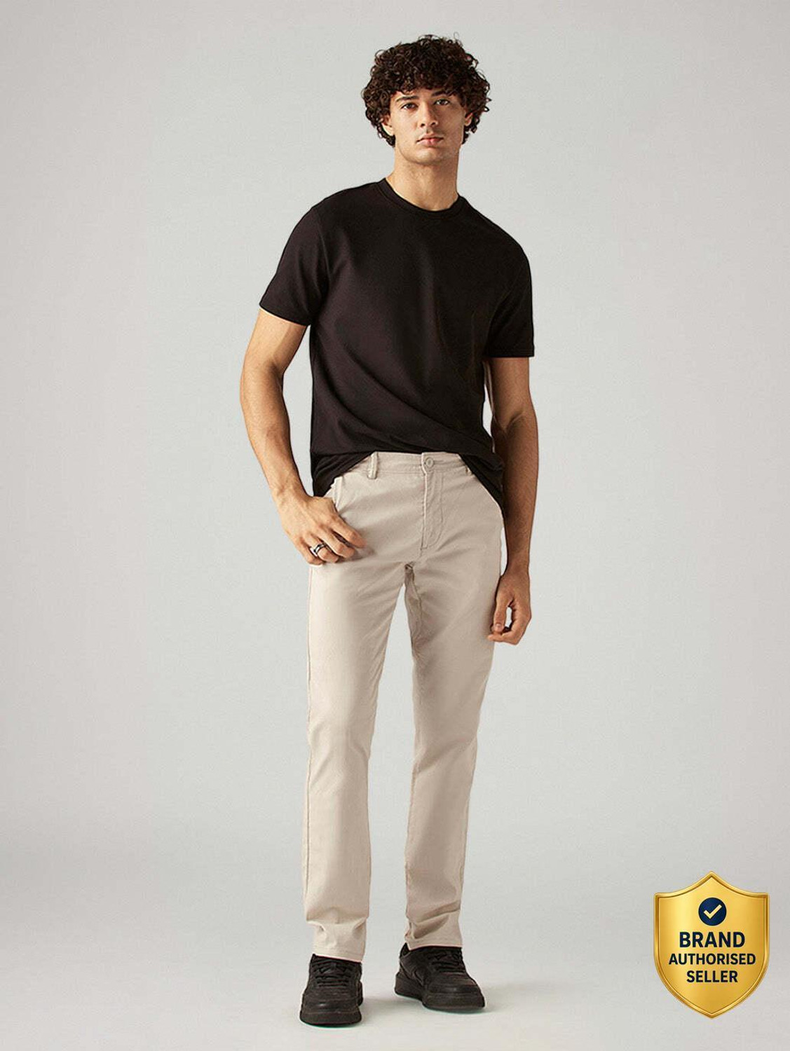Image of LEVI'S Slim Fit Men Beige Trousers