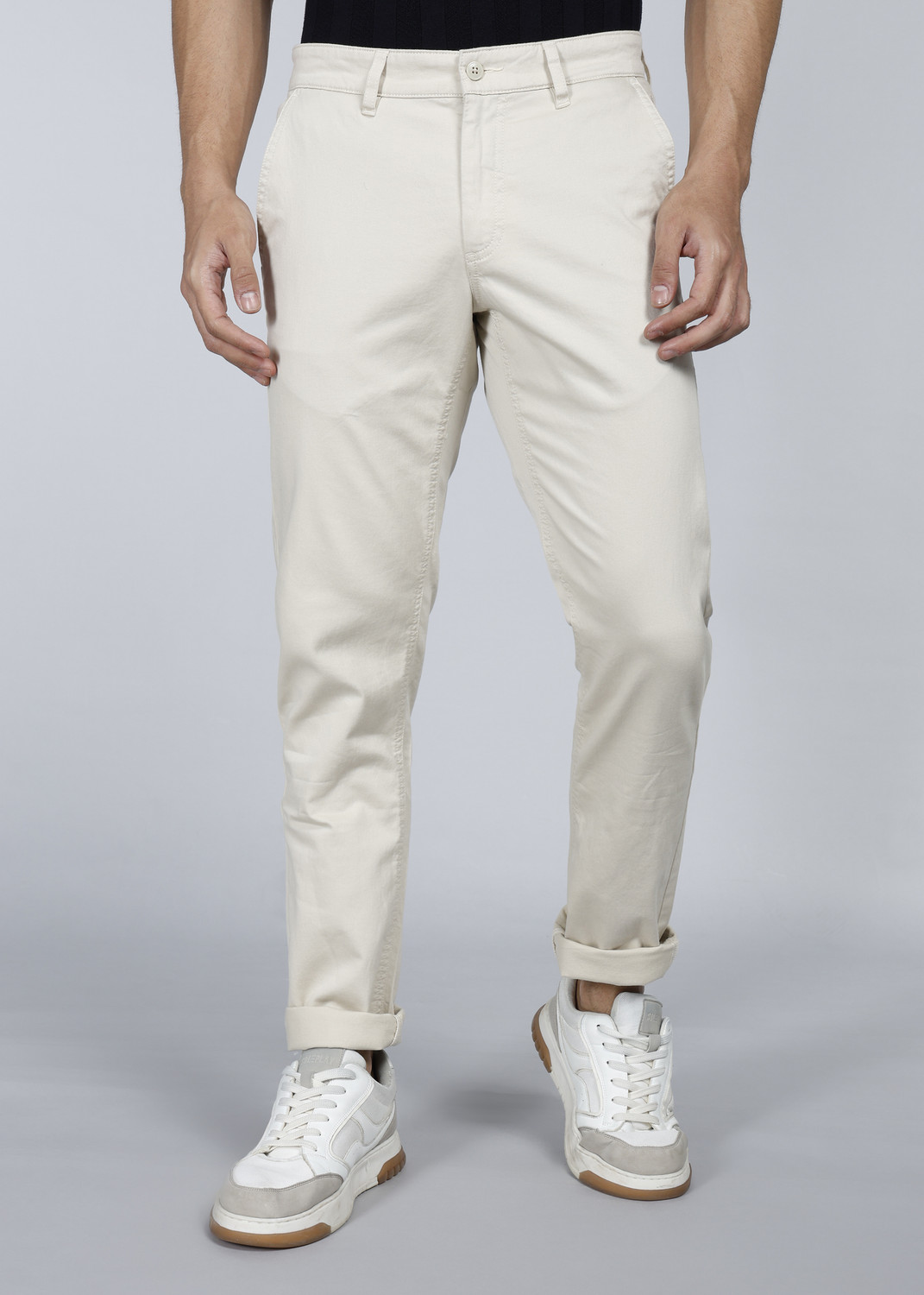 Image of VAN HEUSEN SPORT Men Slim Fit Beige Cotton Blend Trousers