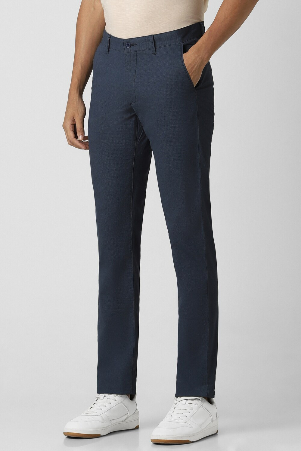 Image of VAN HEUSEN Slim Fit Men Blue Trousers