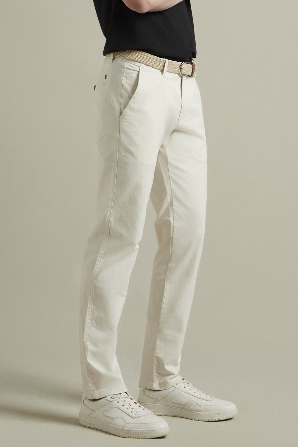 Image of LOUIS PHILIPPE Slim Fit Men White Trousers