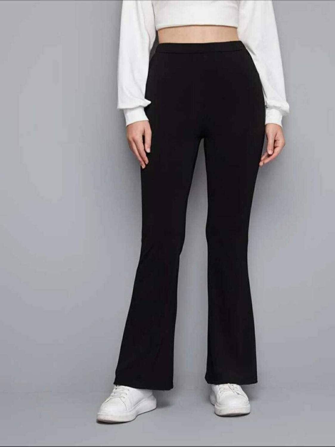 Broadstar Relaxed Women Black Trousers