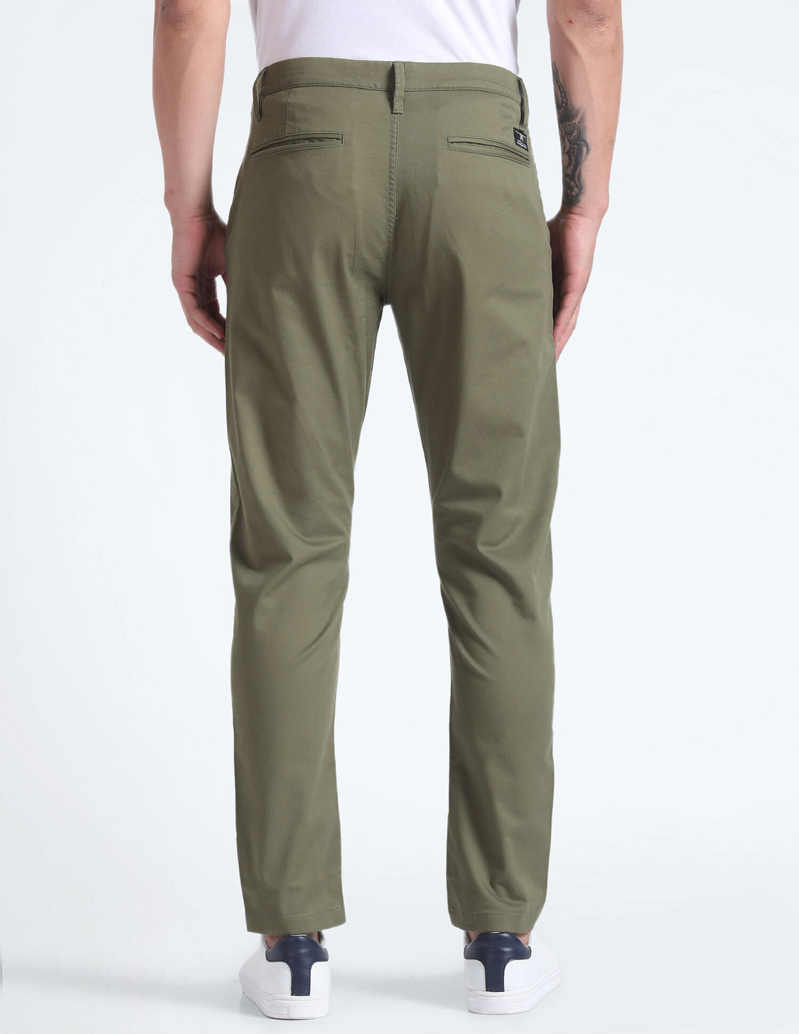 Image of FLYING MACHINE Slim Fit Men Green Trousers