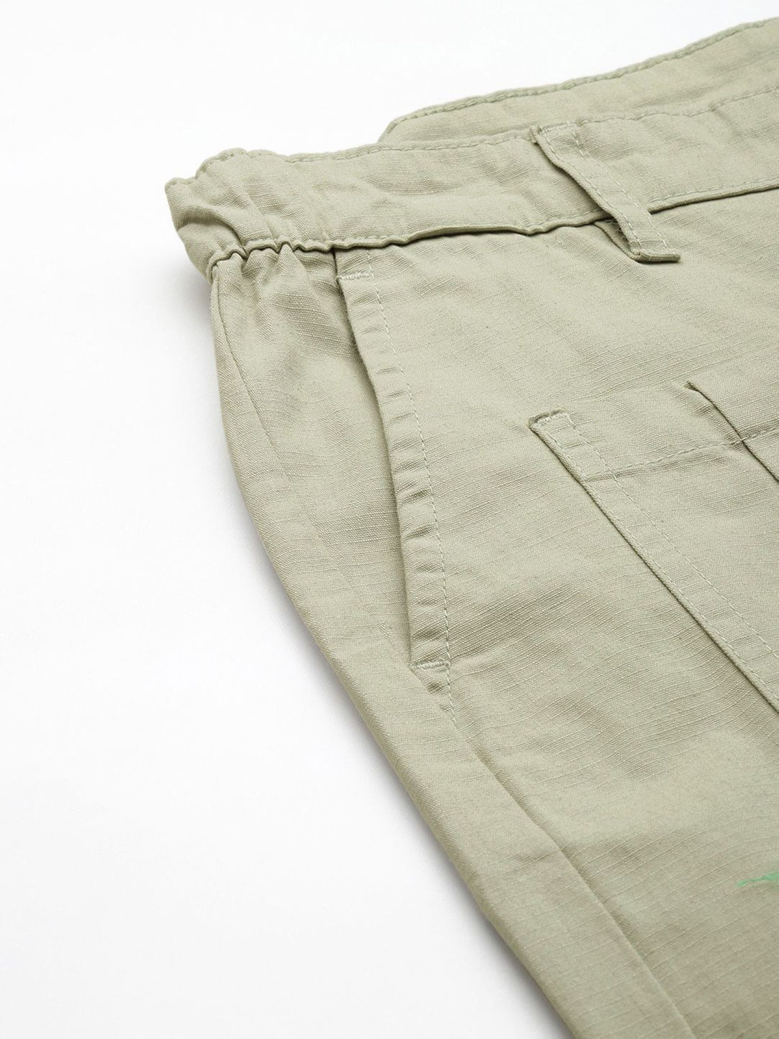 Image of The Indian Garage Co. Relaxed Men Green Trousers