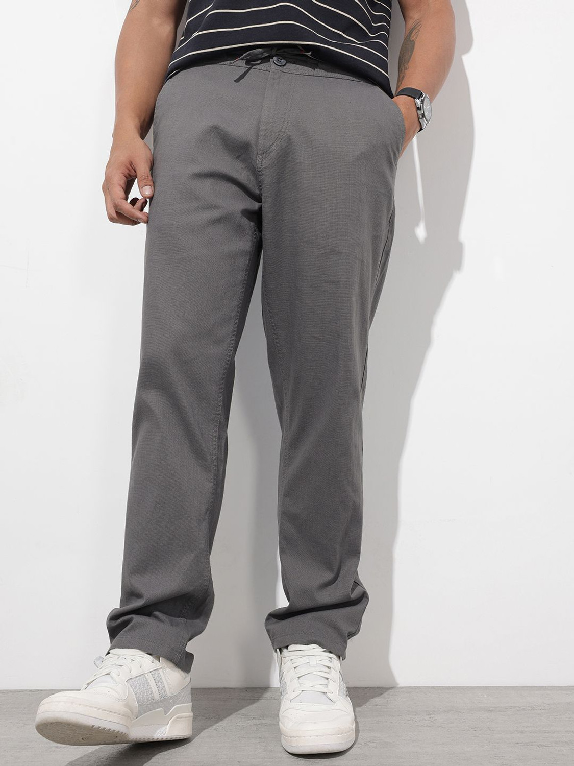 Image of Roadster Regular Fit Men Gold Trousers