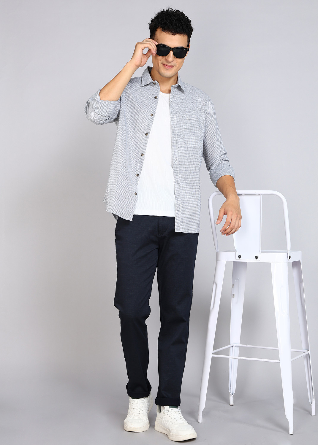 Image of KILLER Slim Fit Men Dark Blue Trousers