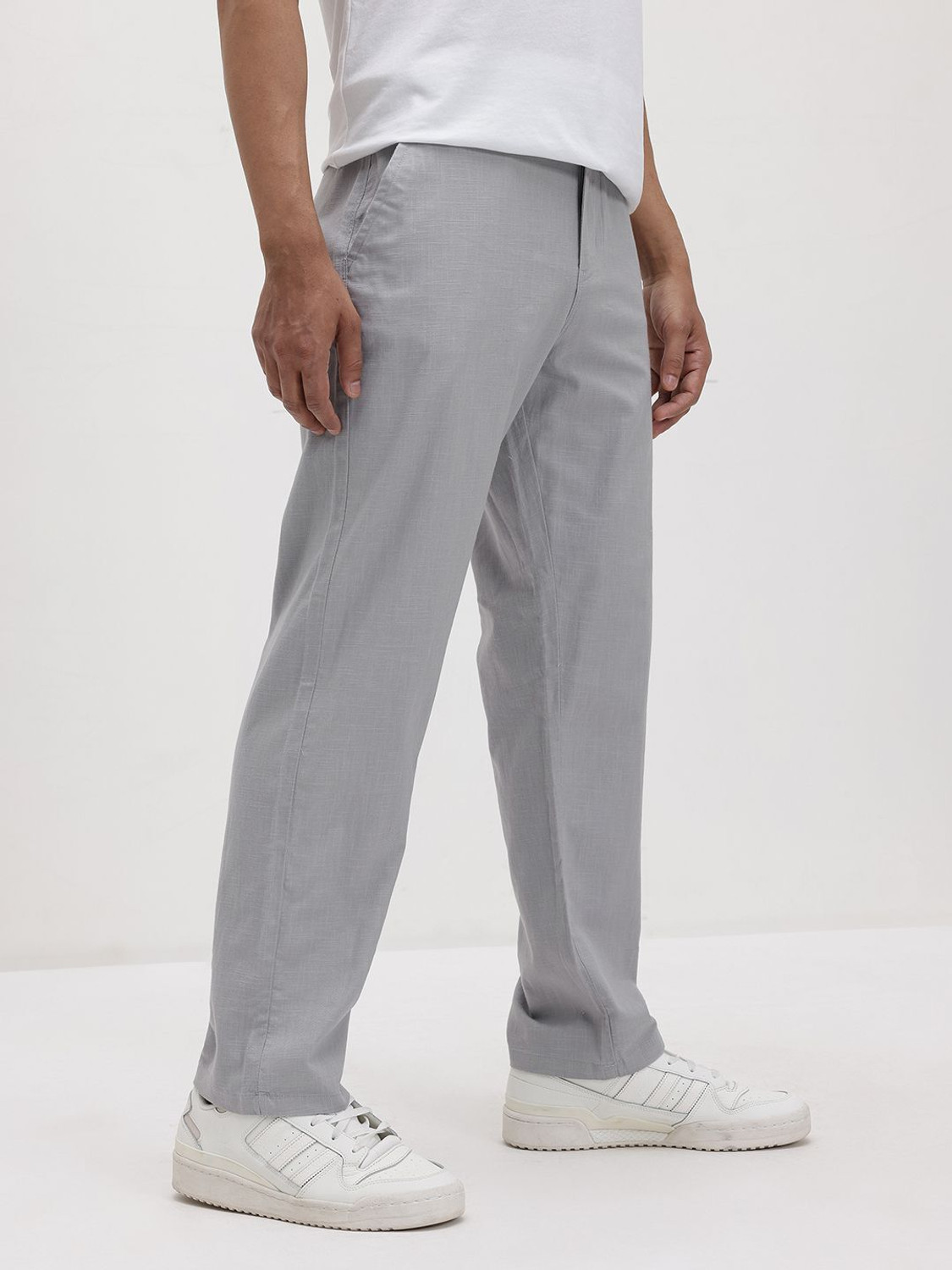 Image of Roadster Straight Fit Men Grey Trousers