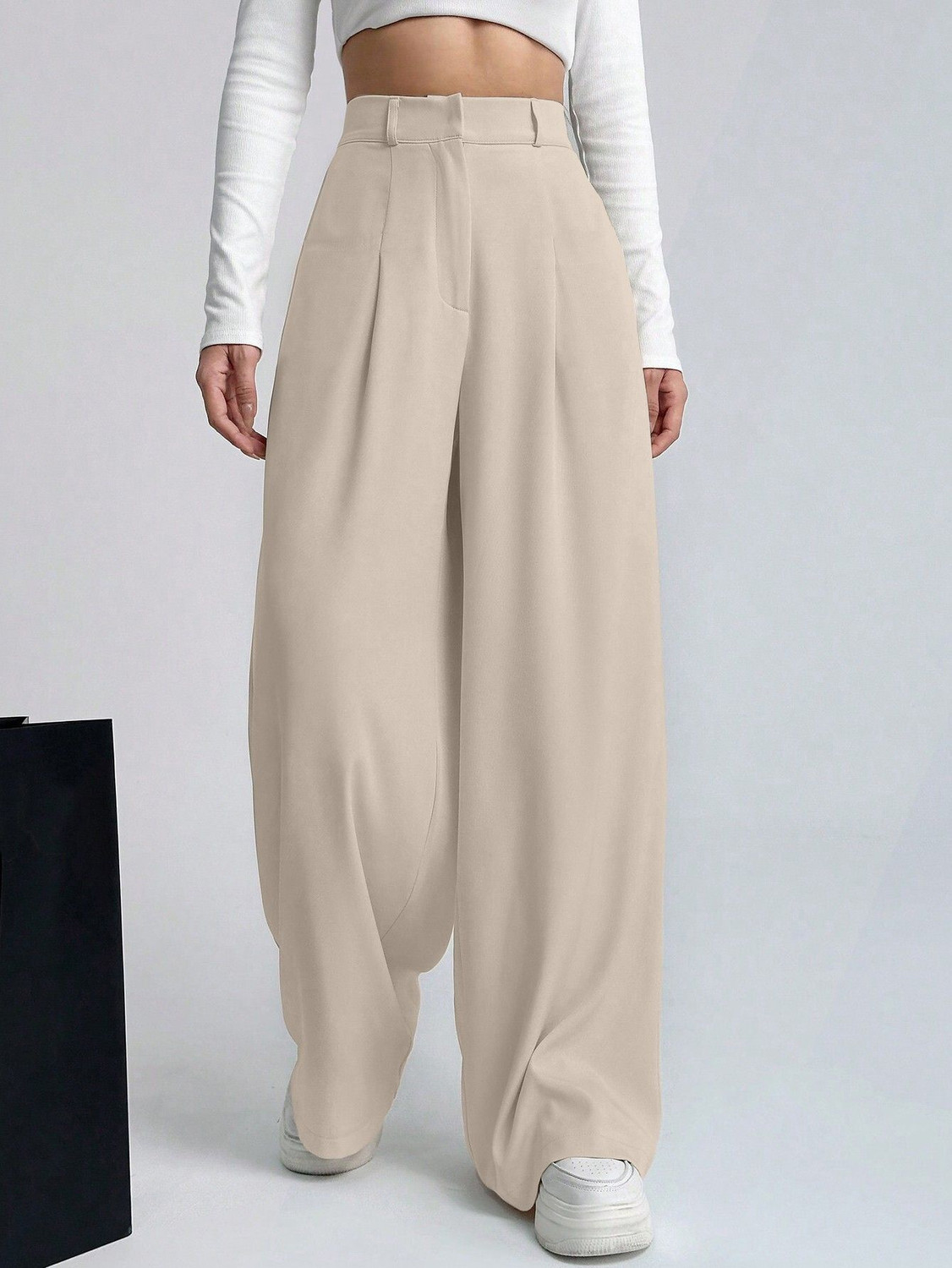Image of Aahwan Straight Fit Women Beige Trousers