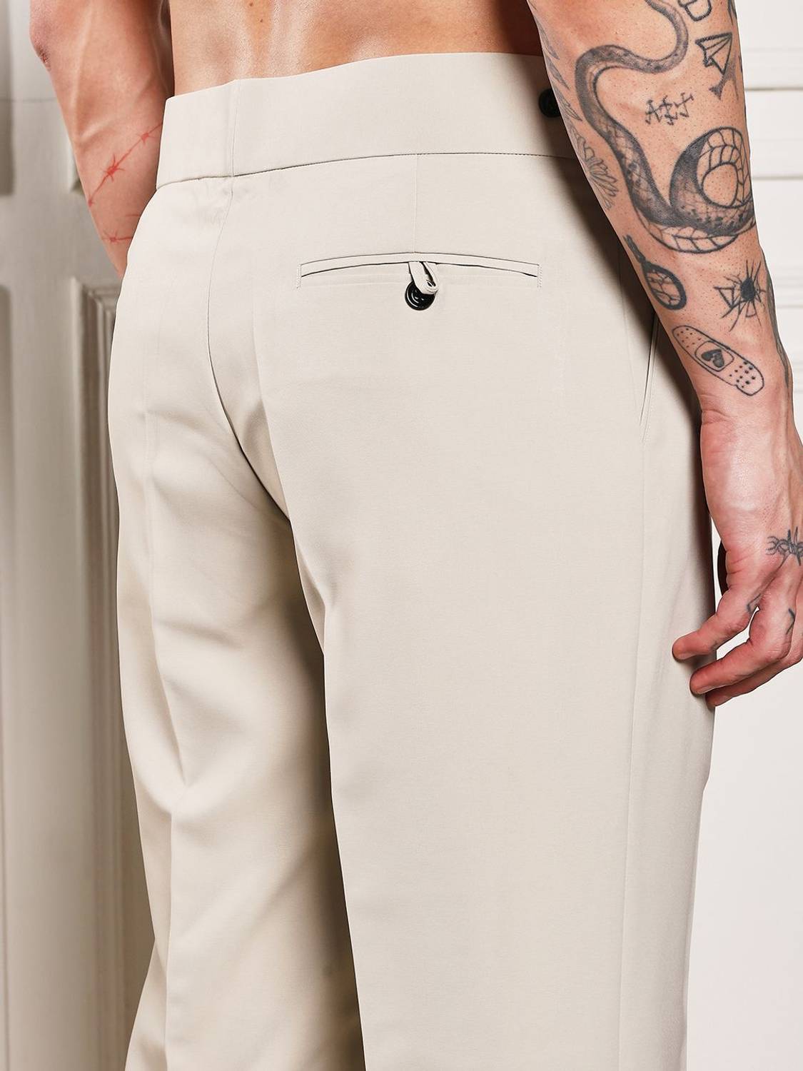 VASTRANU Loose Fit Men Beige Trousers - Image 5