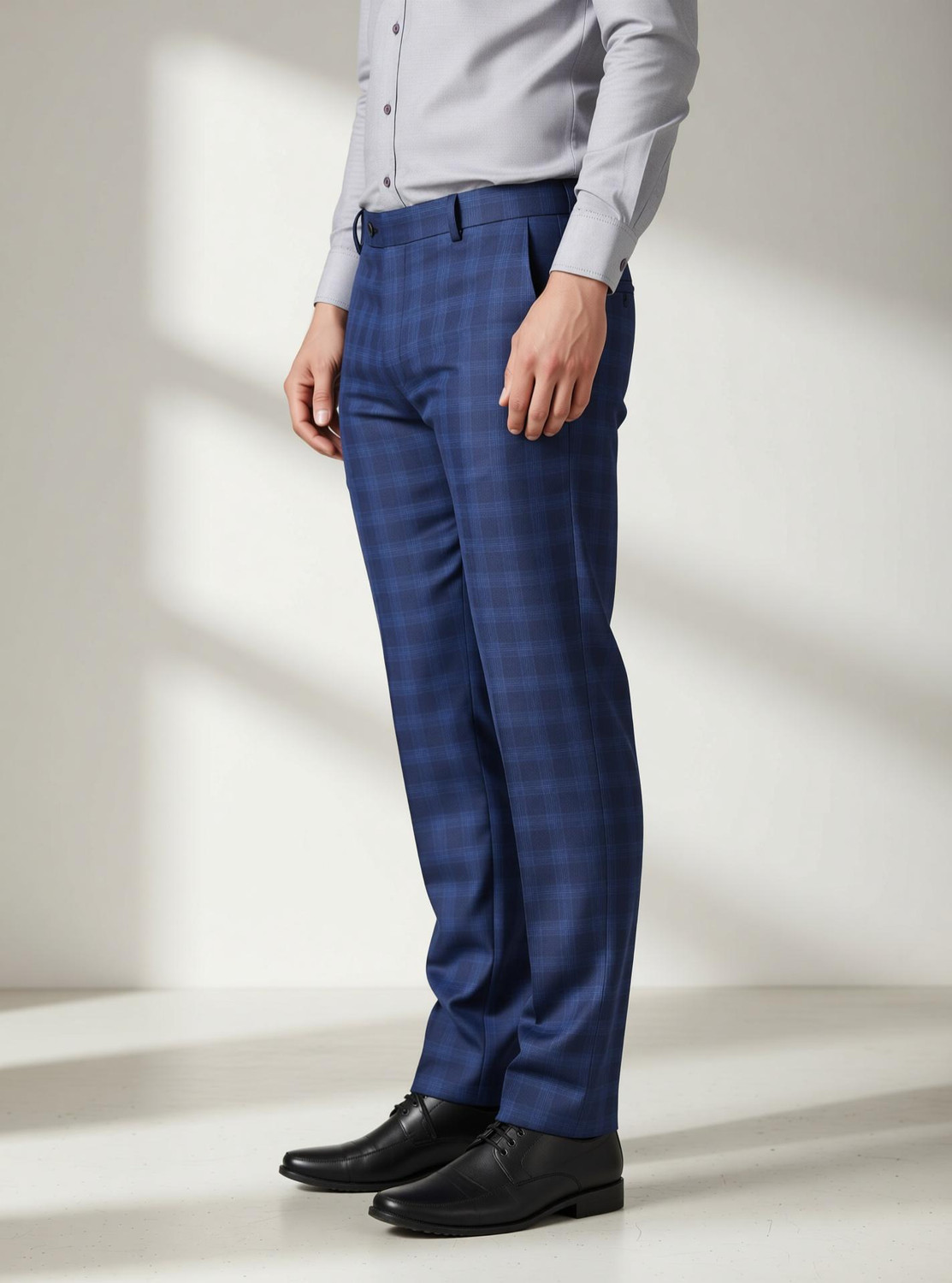 Image of SYLZON Slim Fit Men Blue Trousers