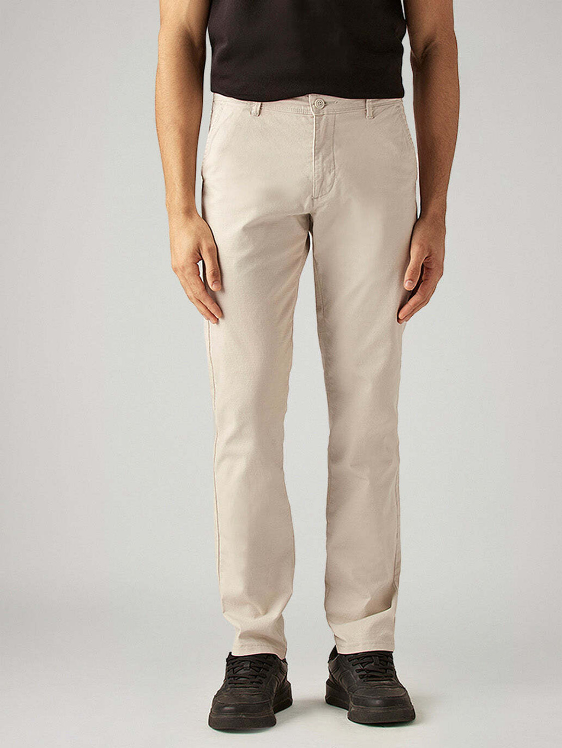 Image of LEVI'S Slim Fit Men Beige Trousers